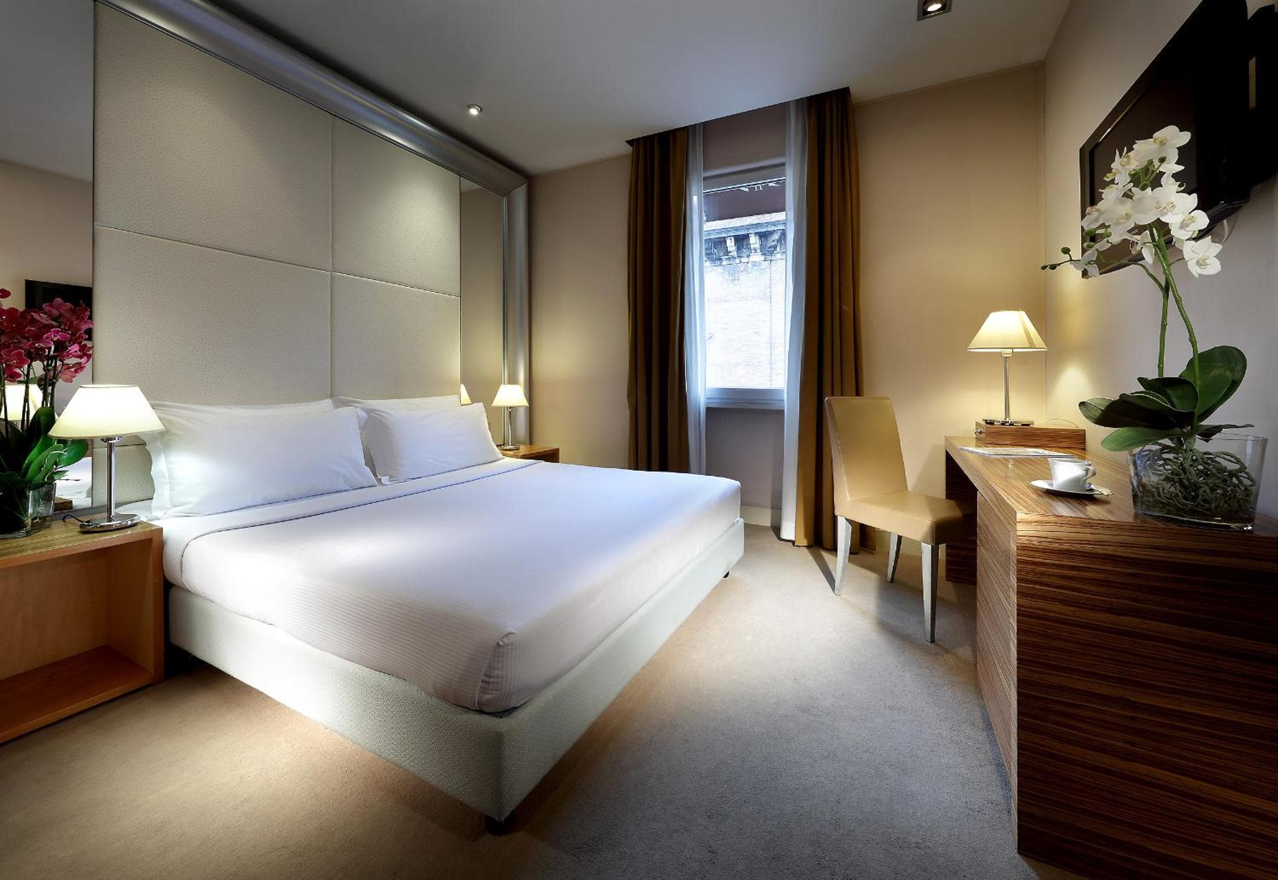 Mercure Roma Centro Saint John — 7