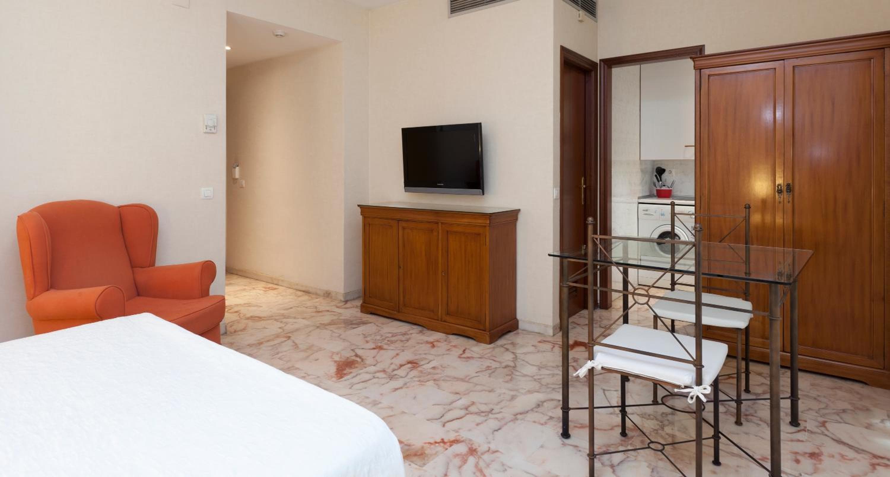 Apartamentos Vértice Bib Rambla — 18