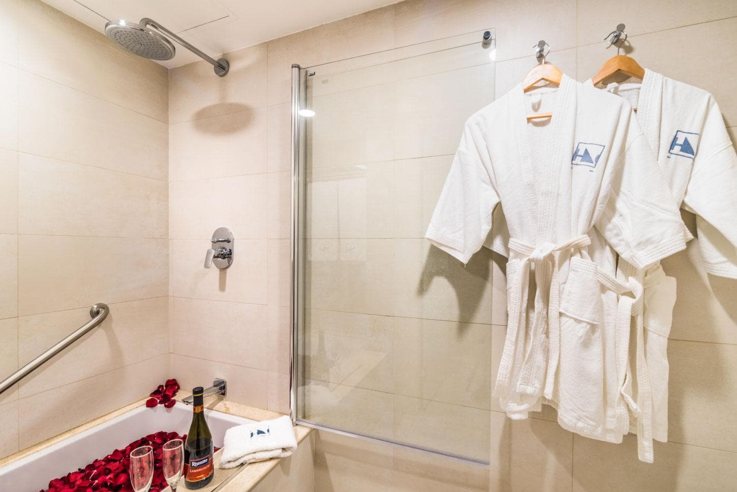 Eurostars Zona Rosa Suites — 7