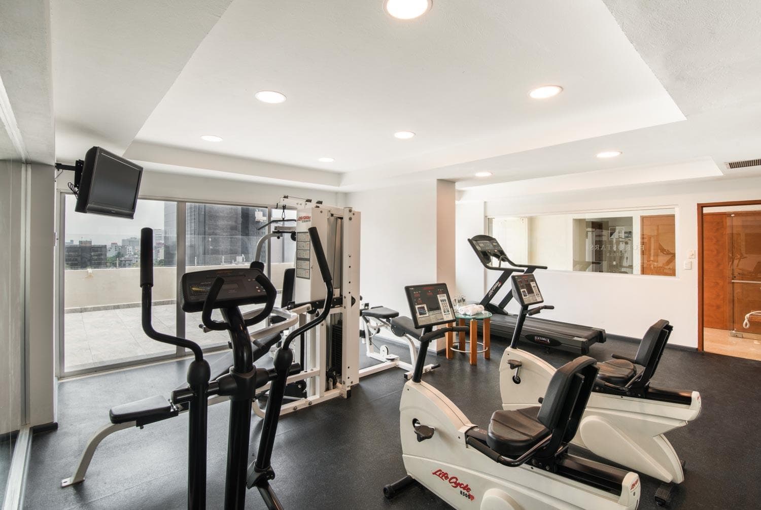 Eurostars Zona Rosa Suites — 16