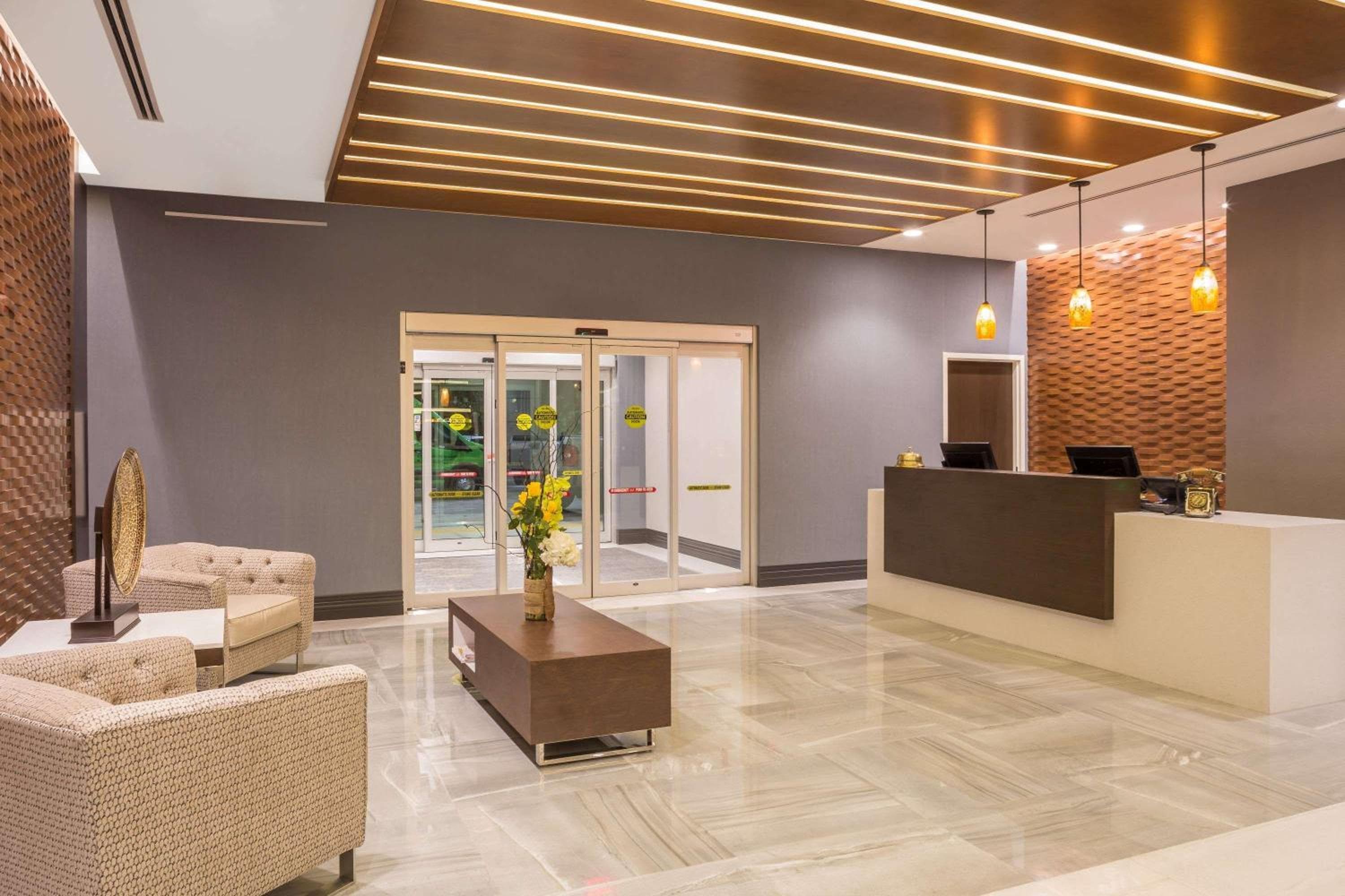 Wingate by Wyndham Miami Airport — 19