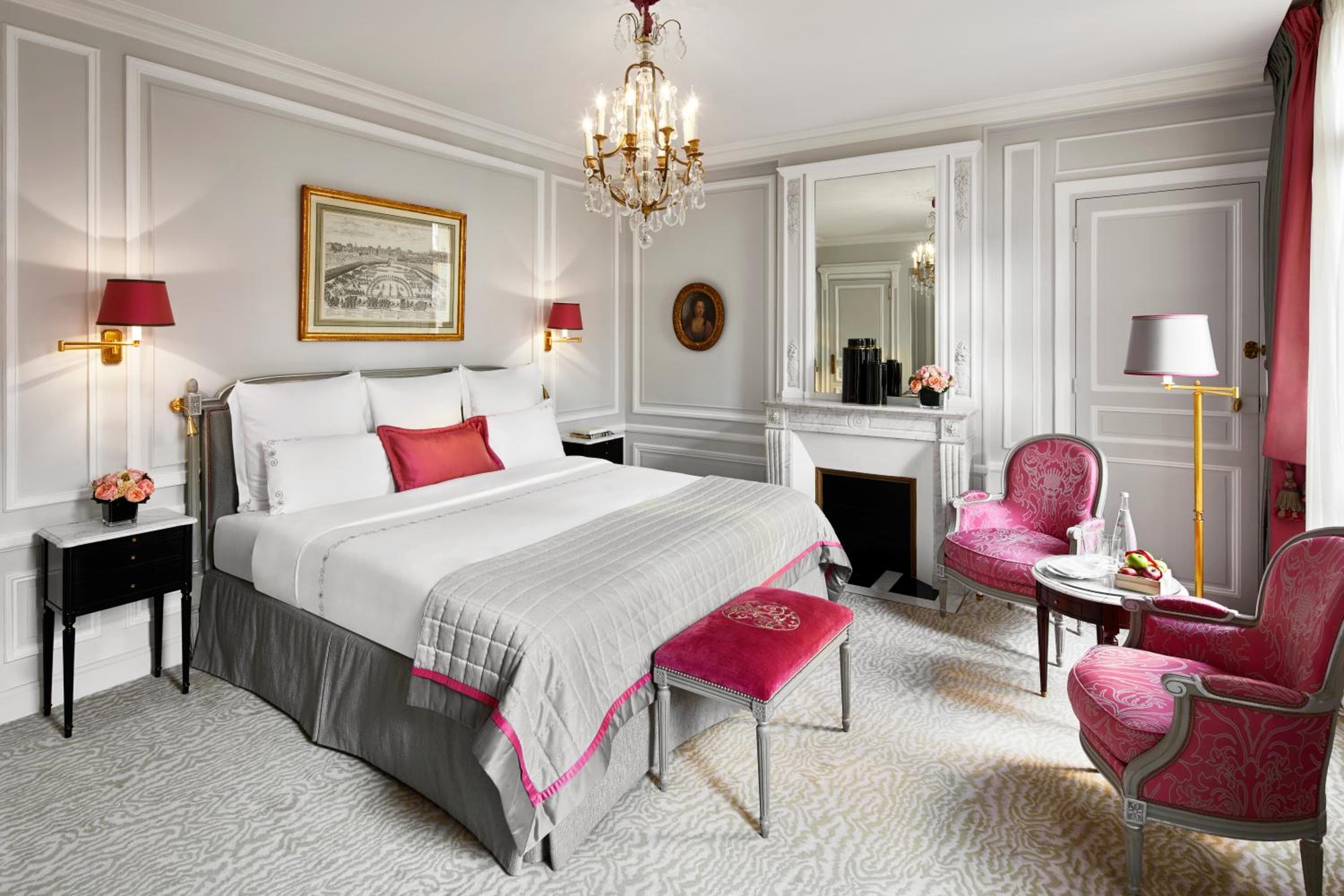 Hotel Plaza Athénée - Dorchester Collection — 23