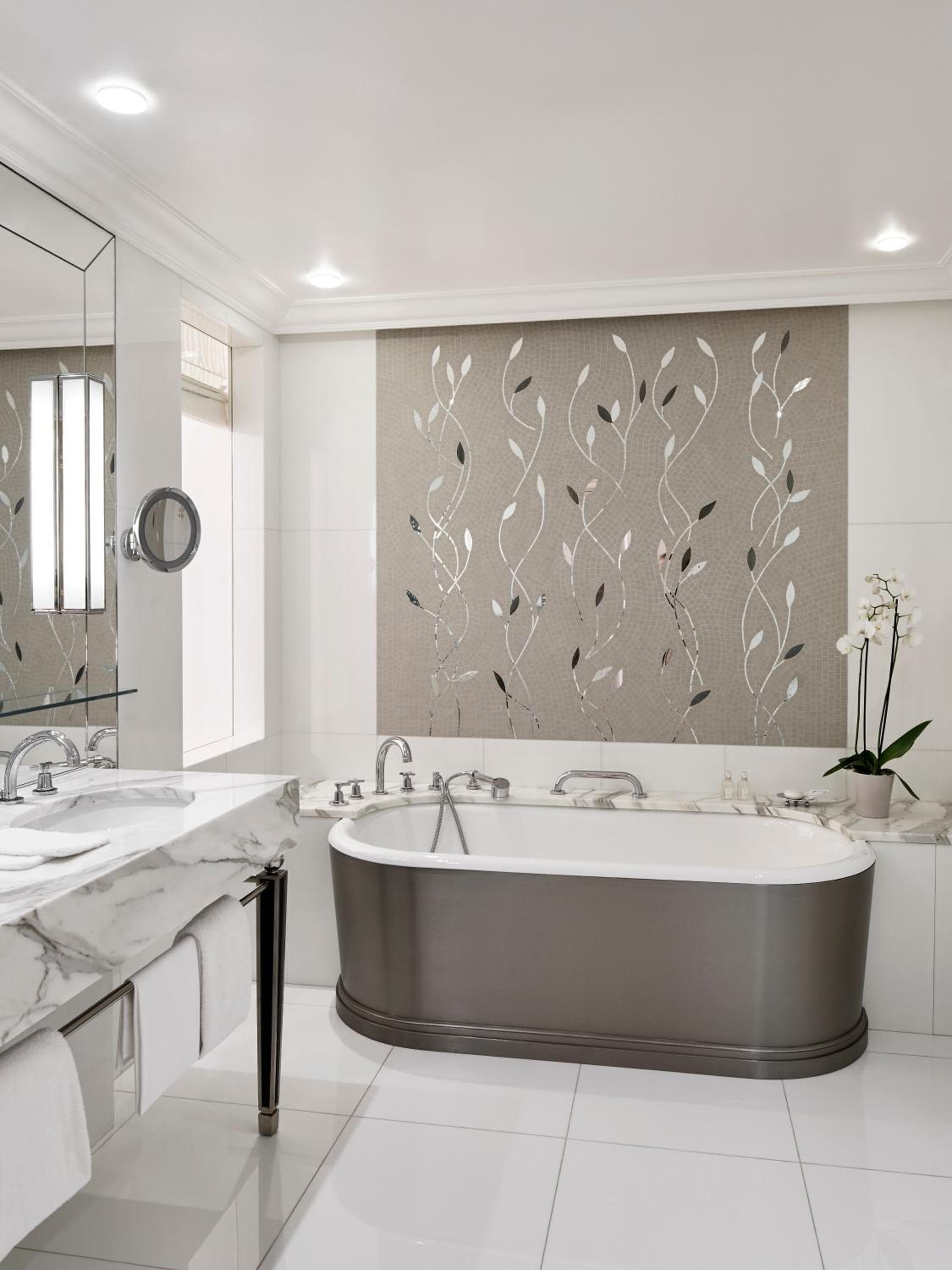 Hotel Plaza Athénée - Dorchester Collection — 27