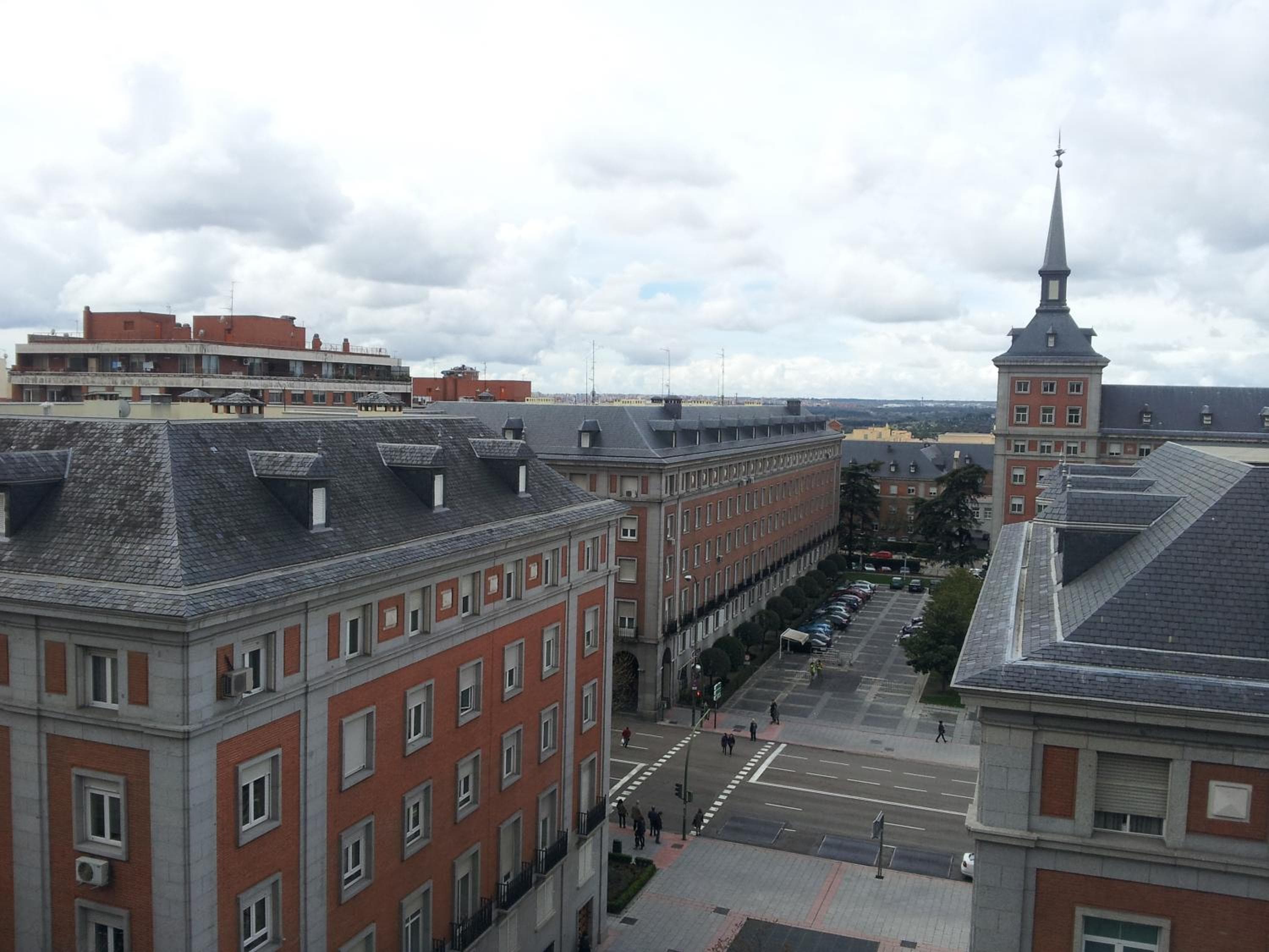 Exe Moncloa — 27