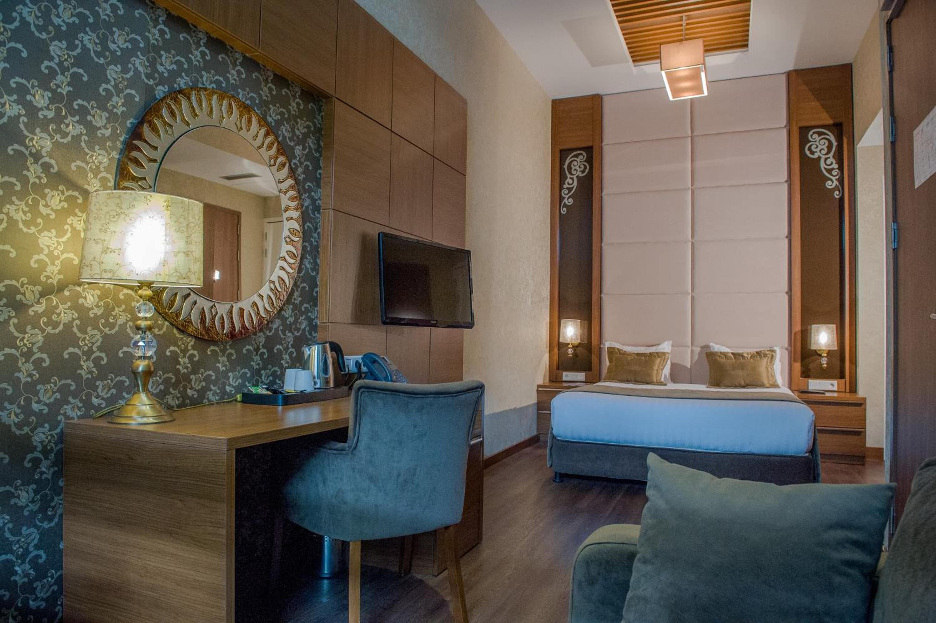Gran Hotel Centro — 28