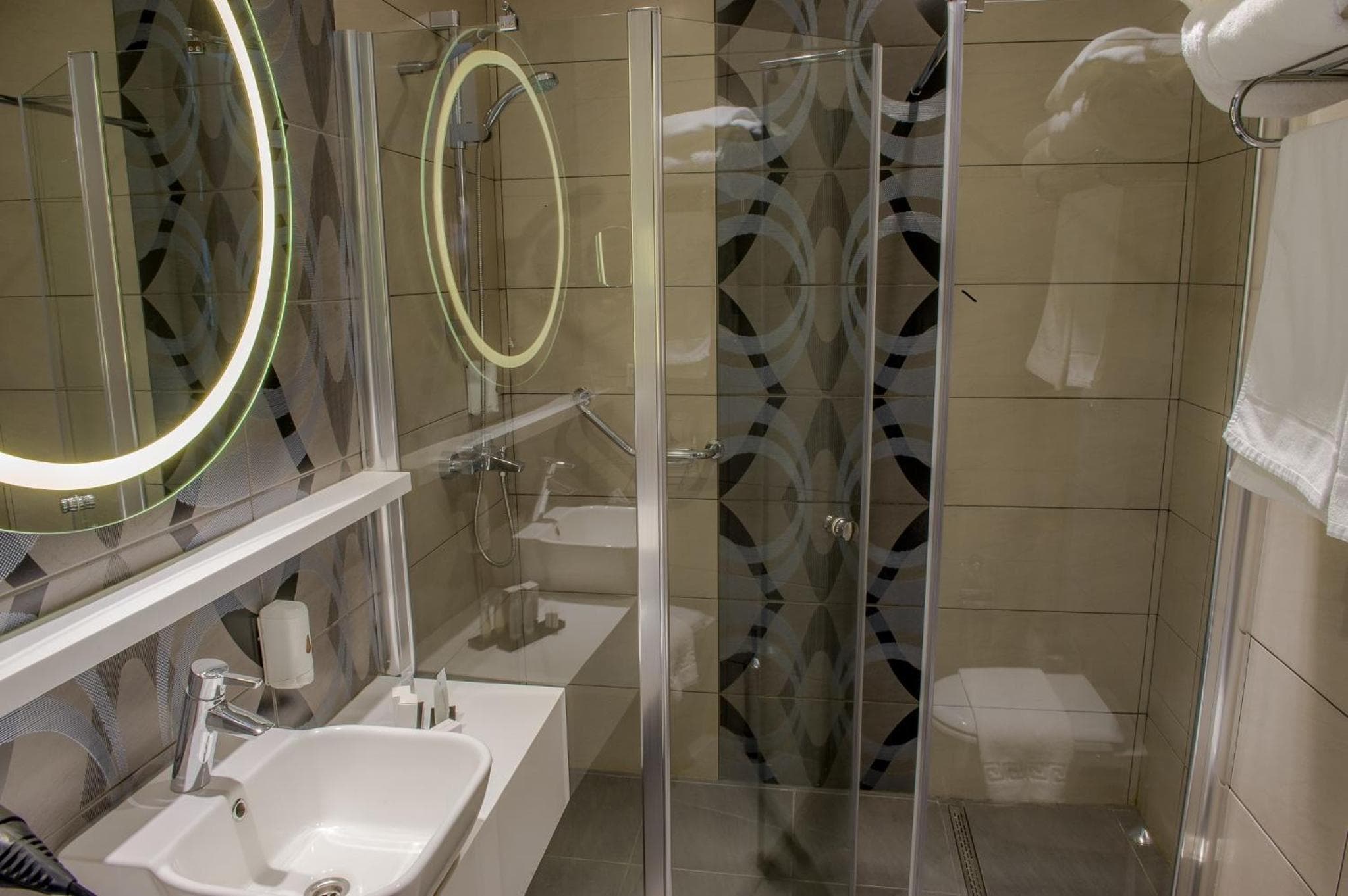 Gran Hotel Centro — 26