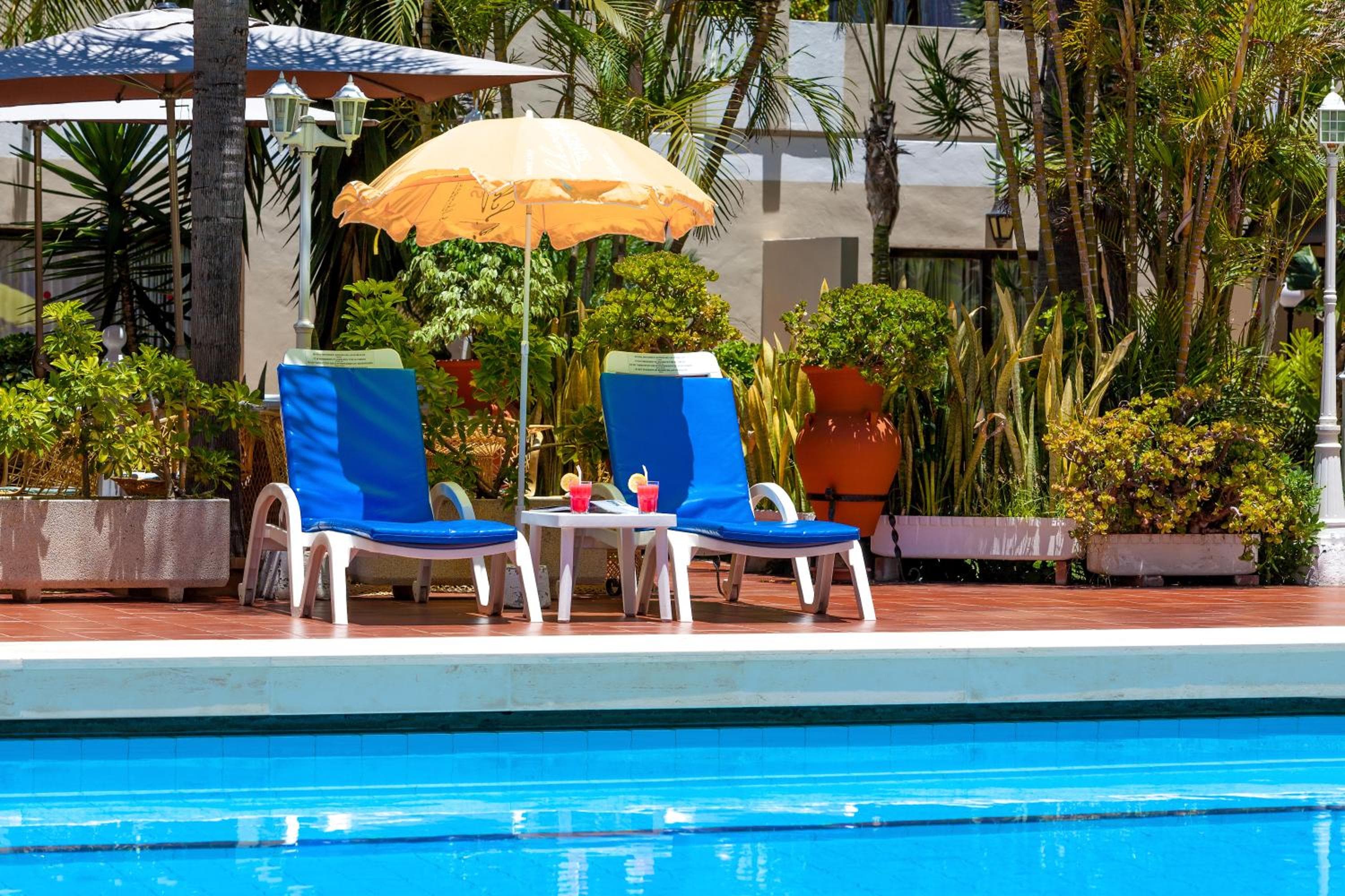 Hotel Don Manolito — 5