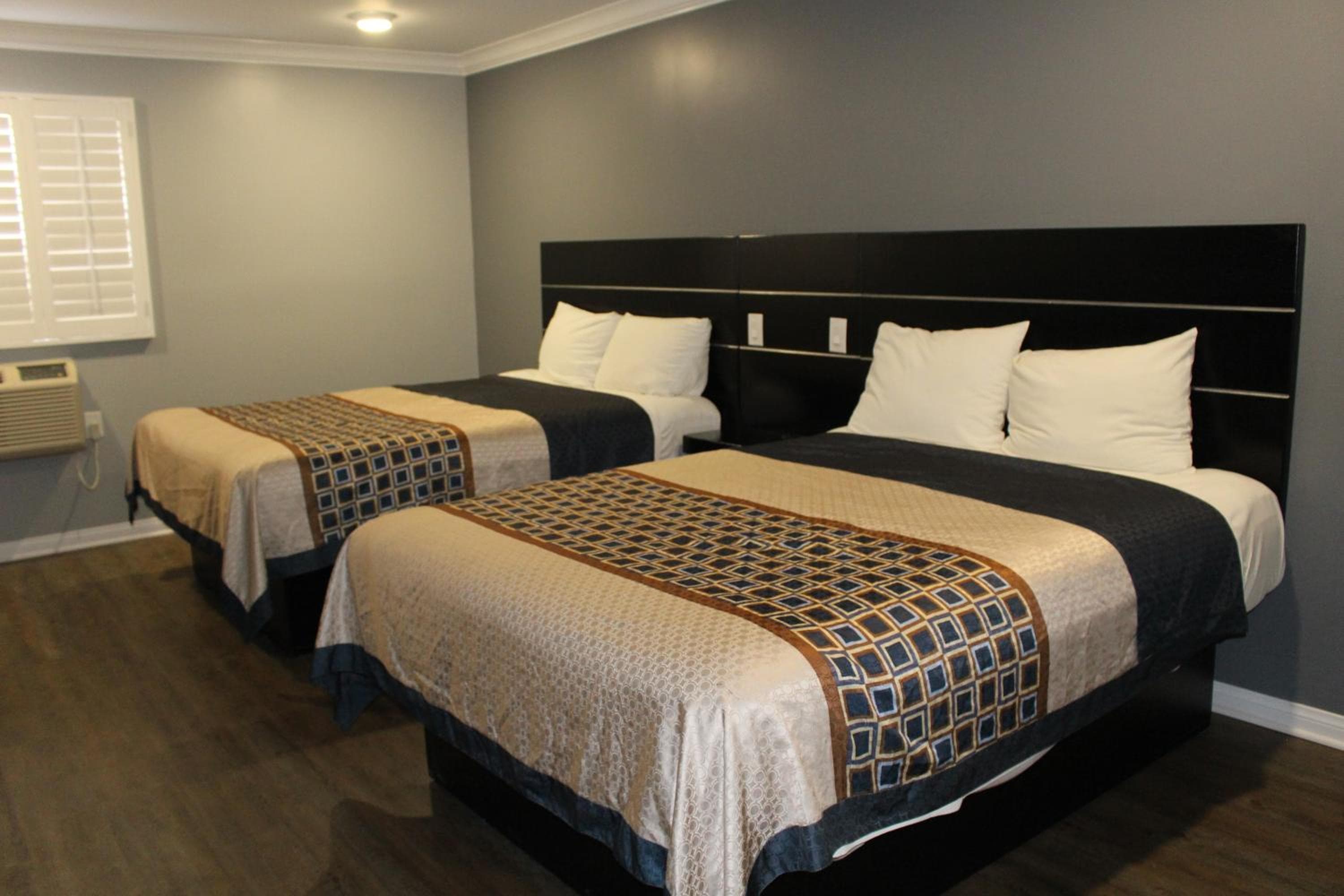ERTH INN by AGA Los Angeles --> ERTH INN von AGA Los Angeles — 6