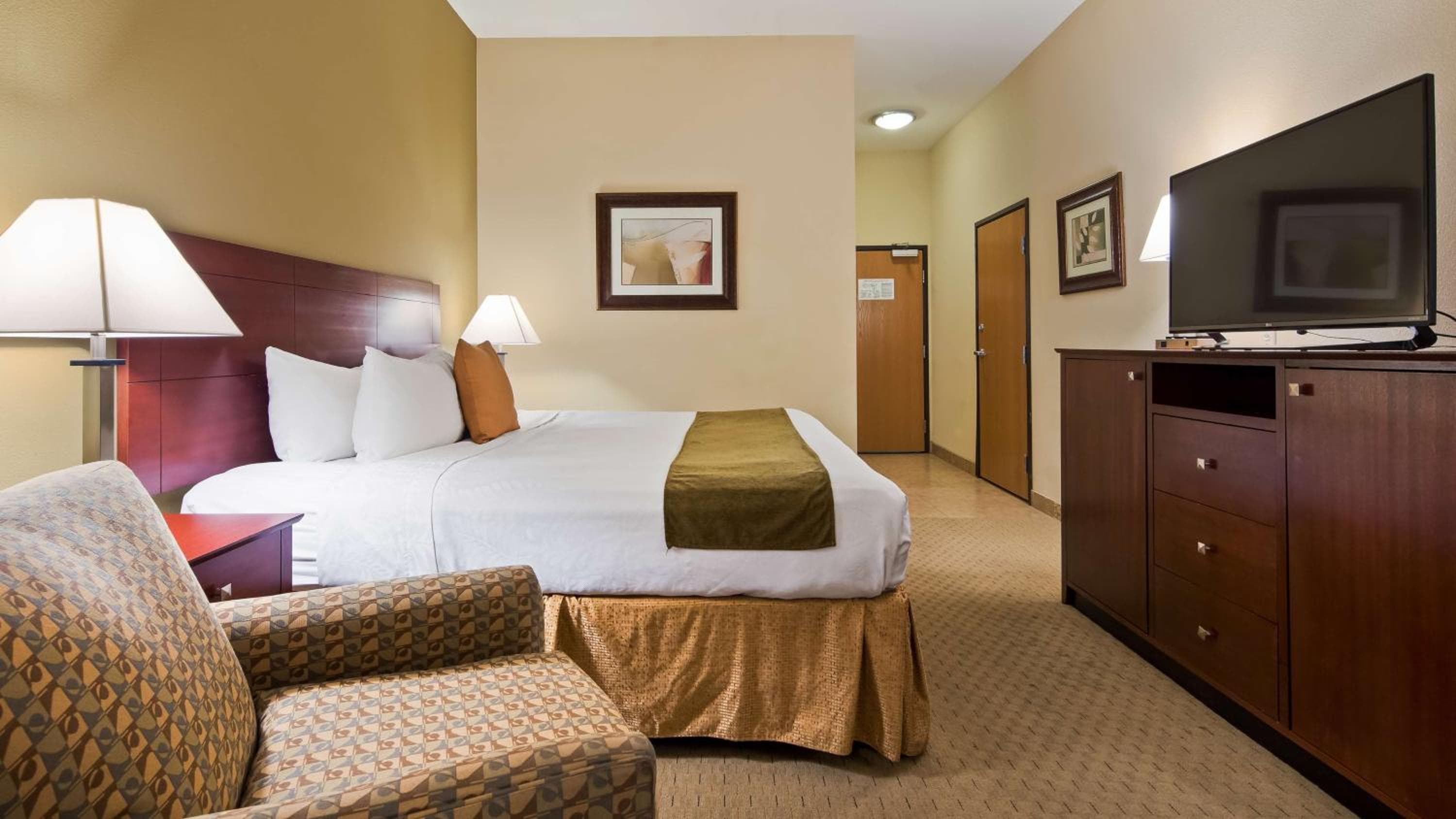 Best Western Plus Montezuma Inn and Suites — 3