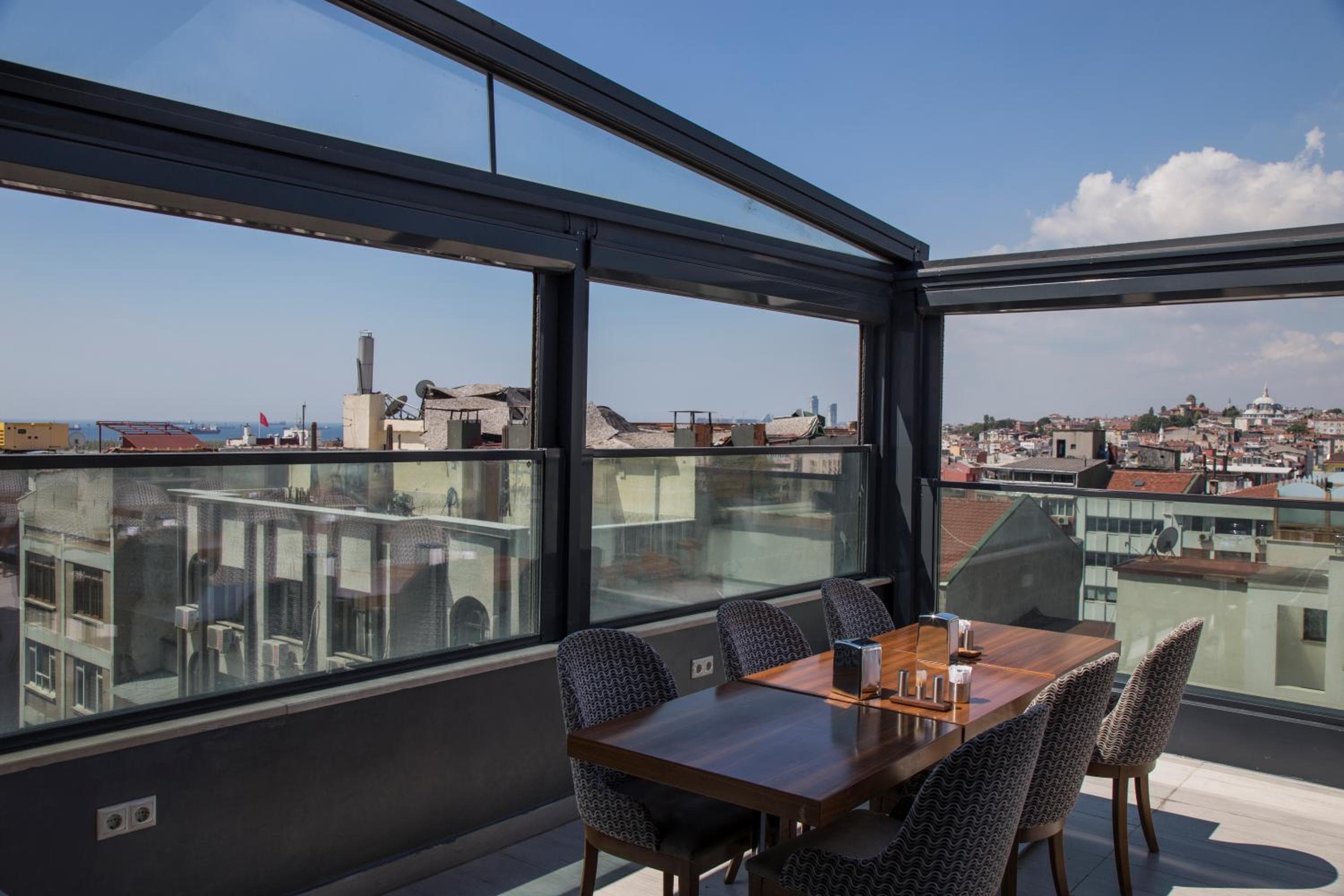 Hotel LALELİ — 9