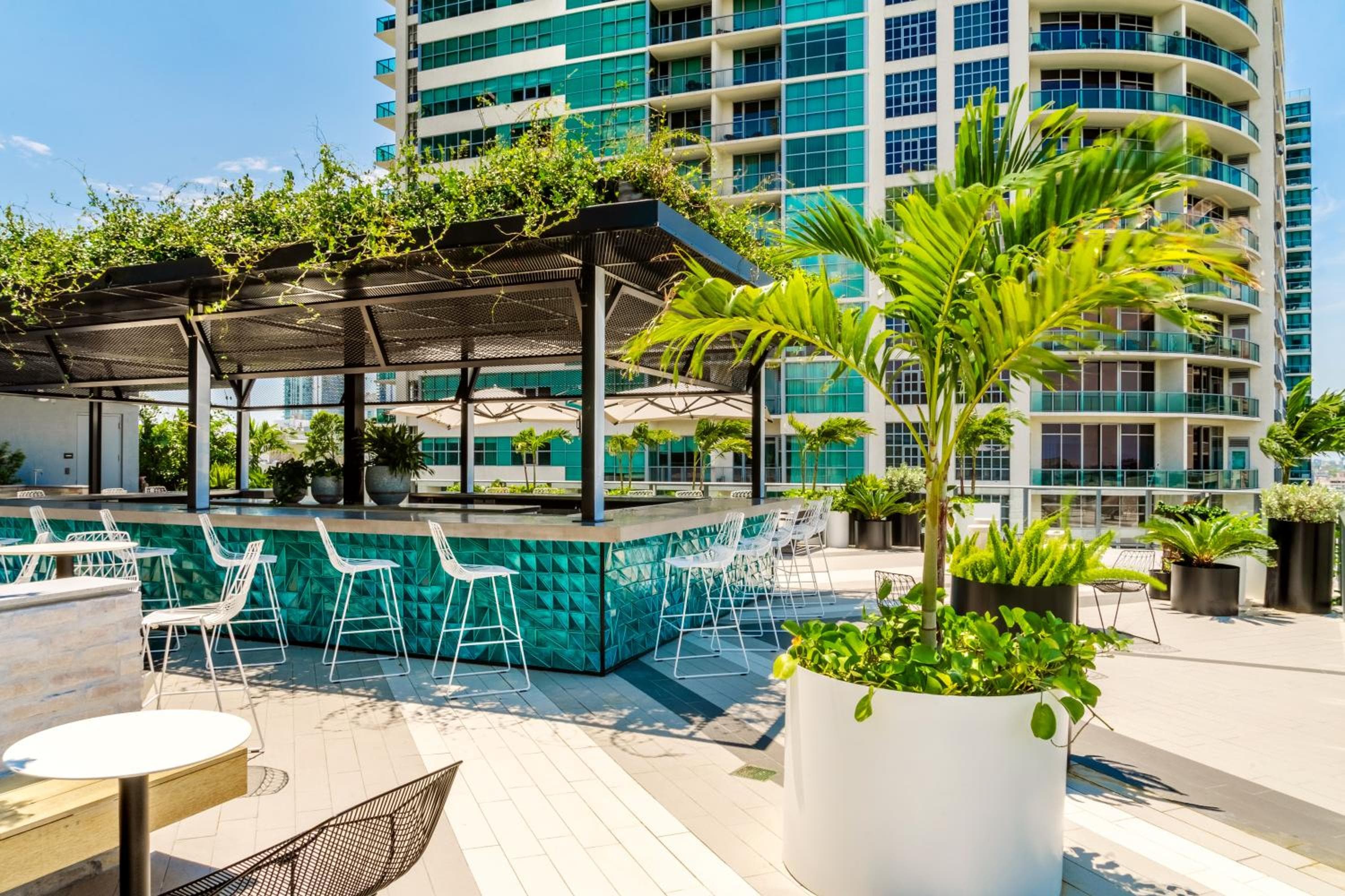Hyde Suiten Midtown Miami — 17