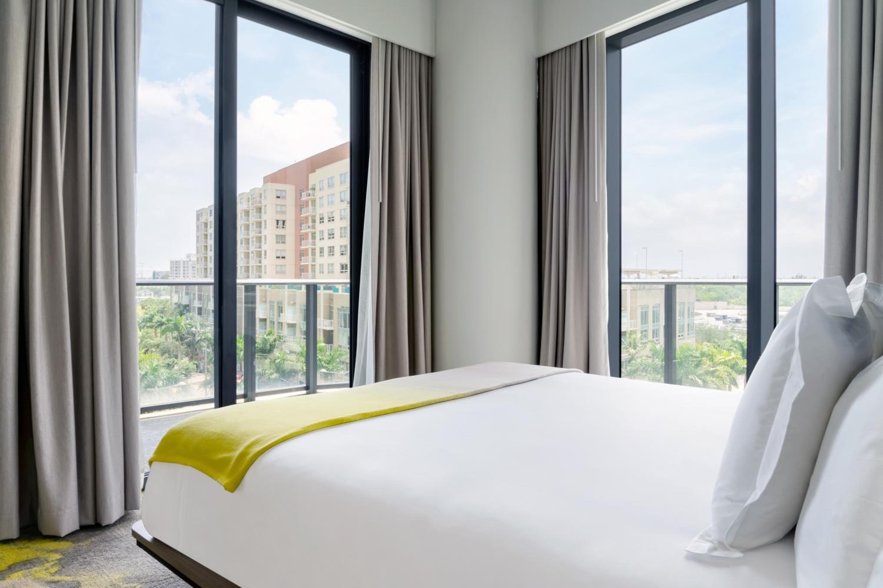 Hyde Suiten Midtown Miami — 9