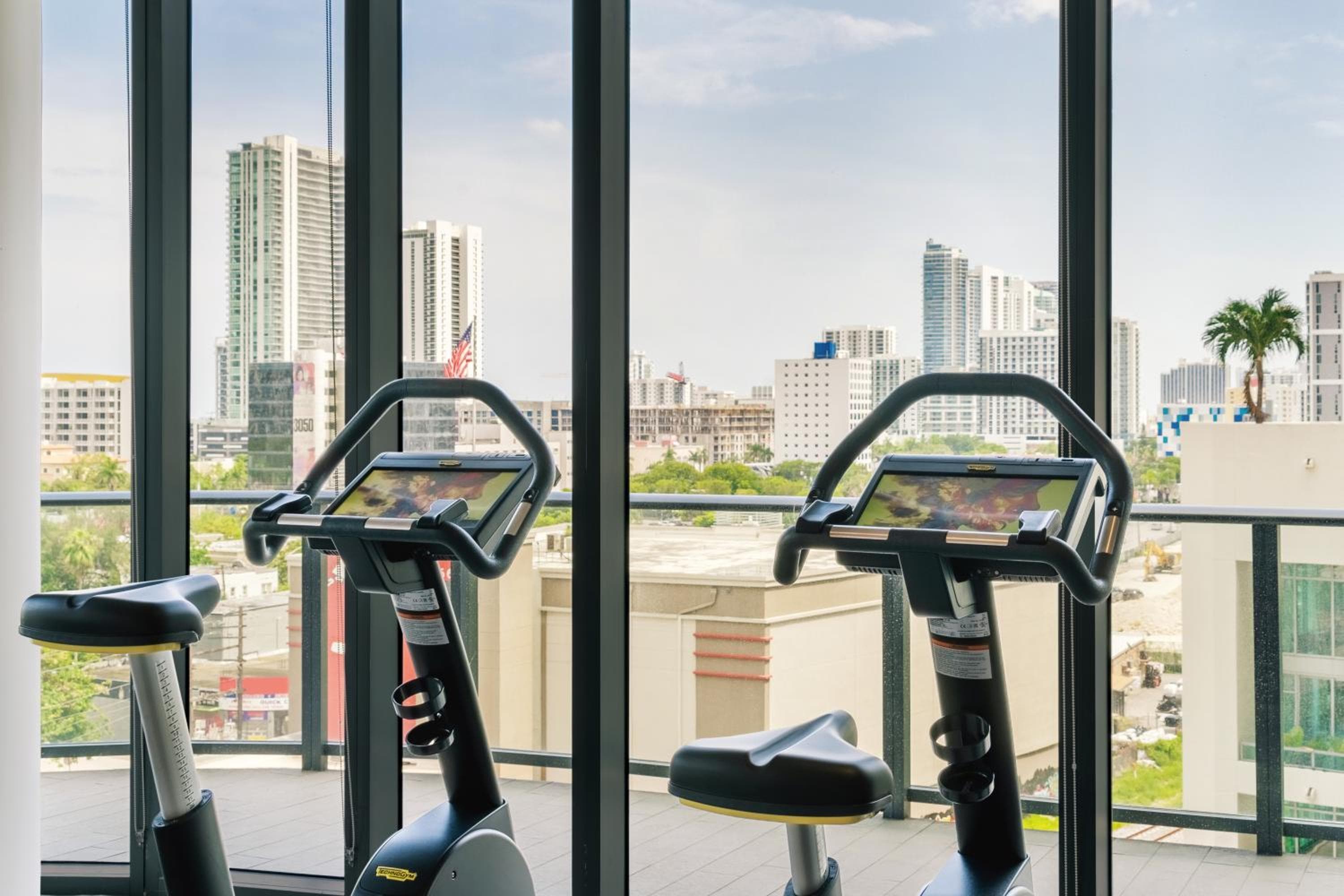 Hyde Suiten Midtown Miami — 19