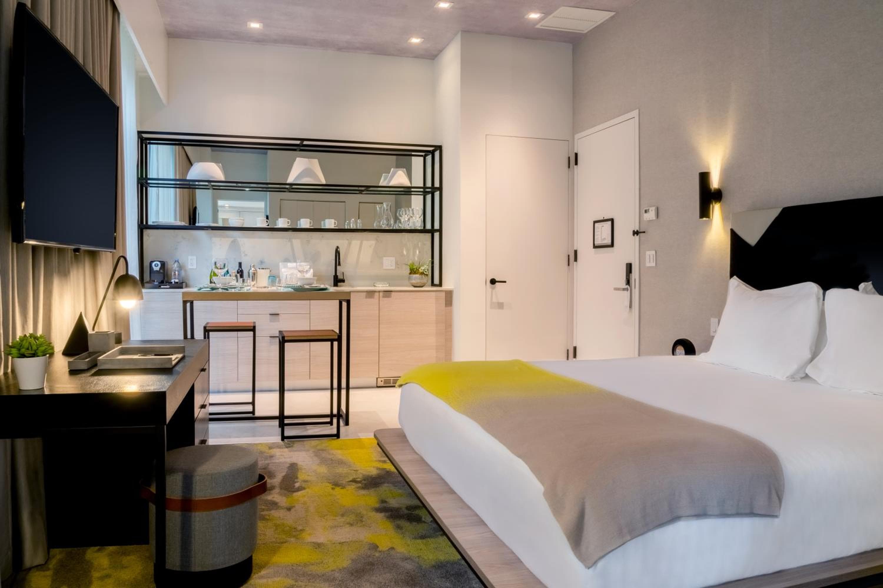 Hyde Suiten Midtown Miami — 18