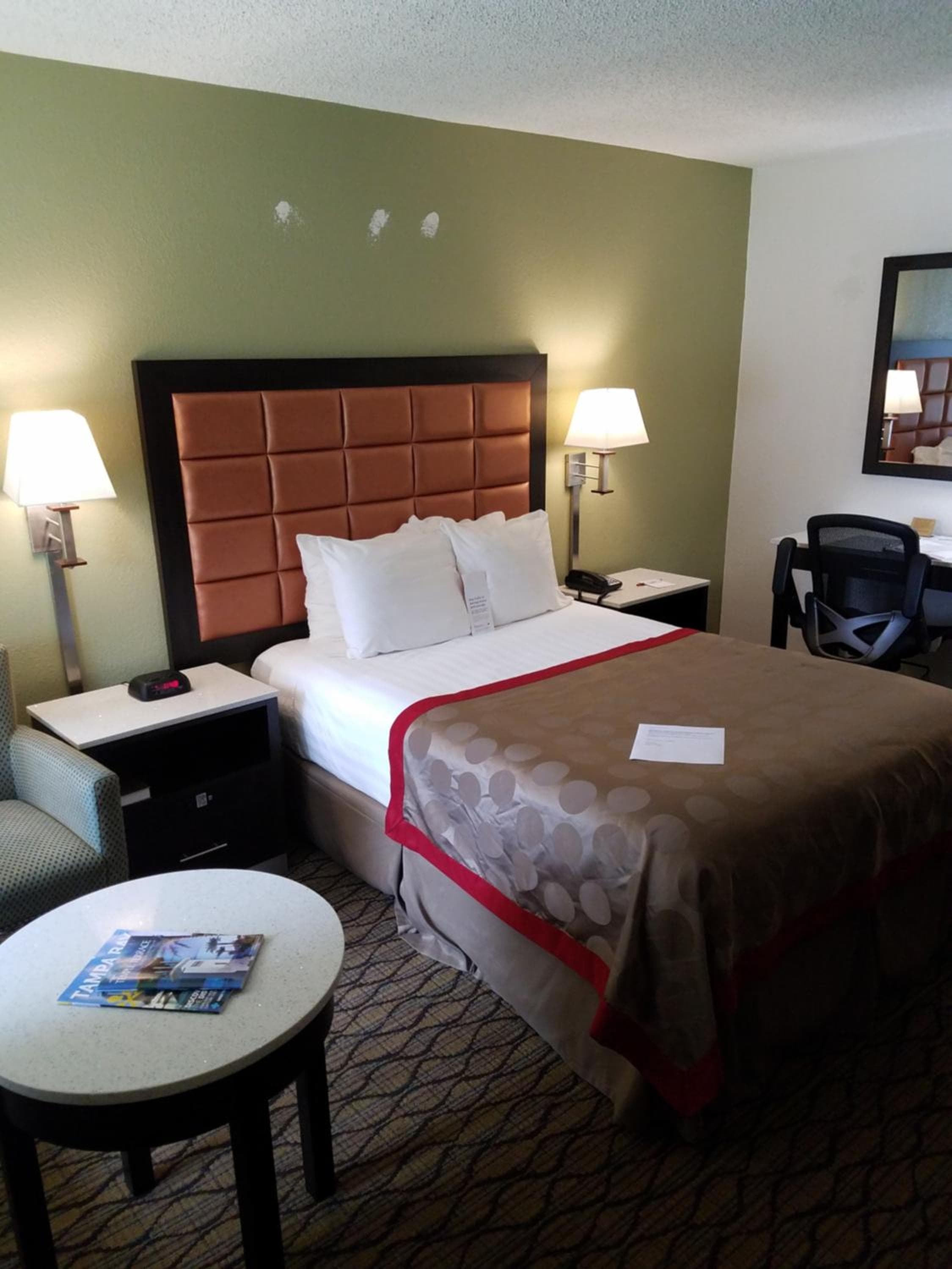 Ramada by Wyndham Temple Terrace/Tampa North — 15