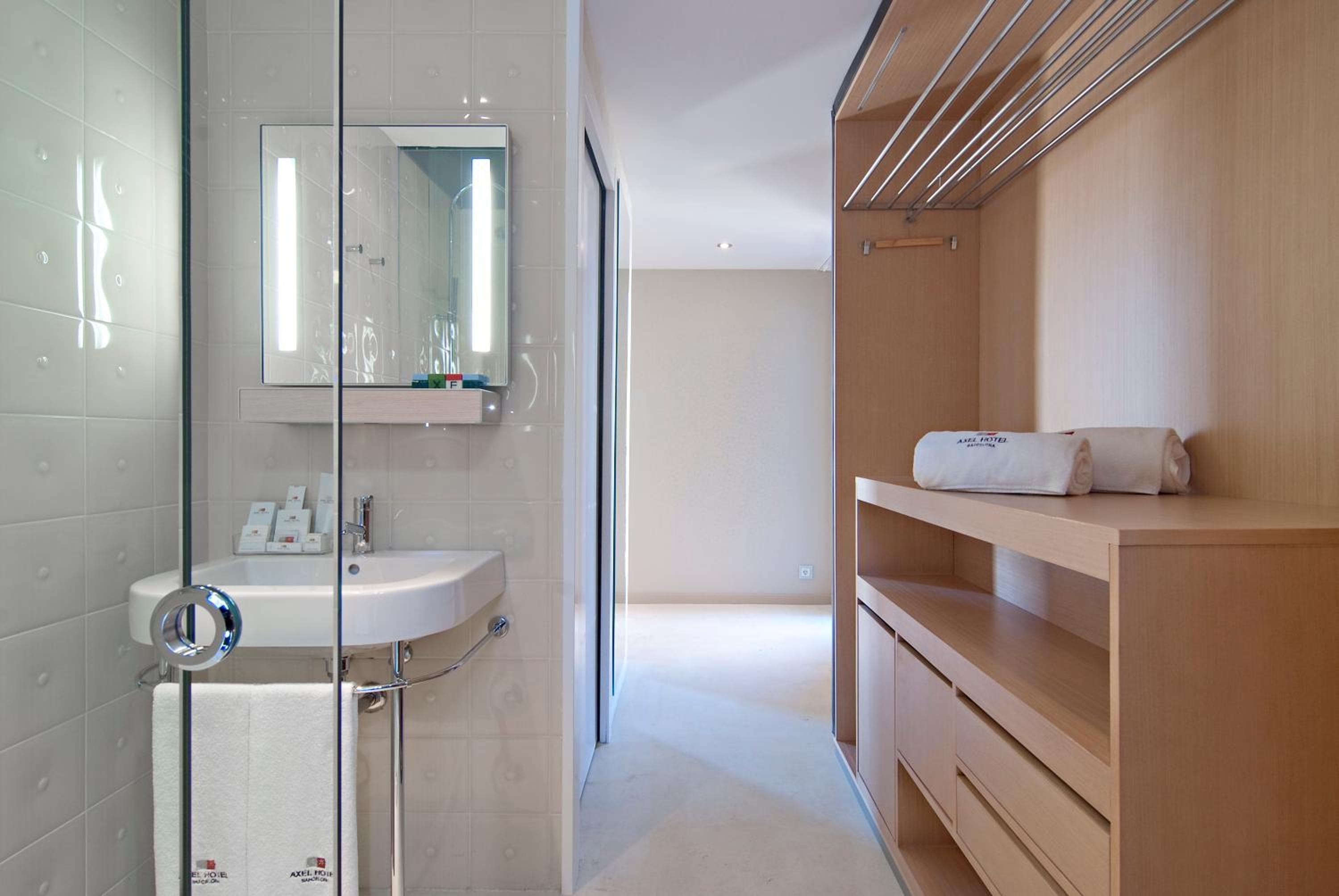 Axel Hotel Barcelona - Adults Only — 18