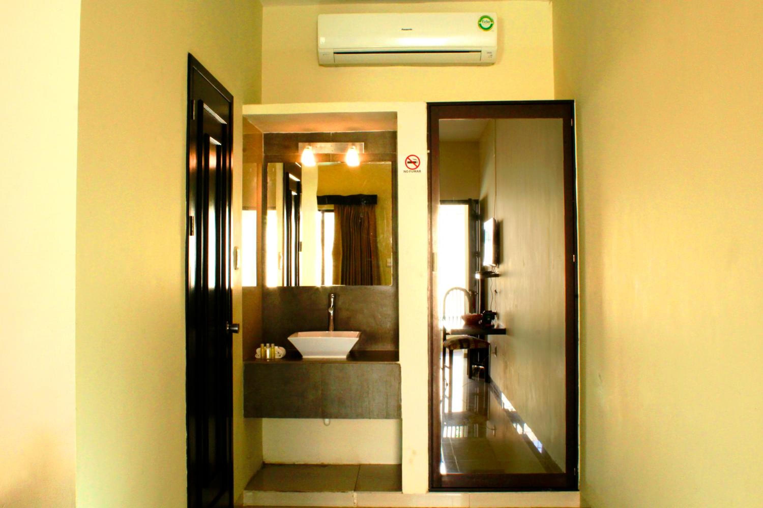 Hotel Nautilus — 15