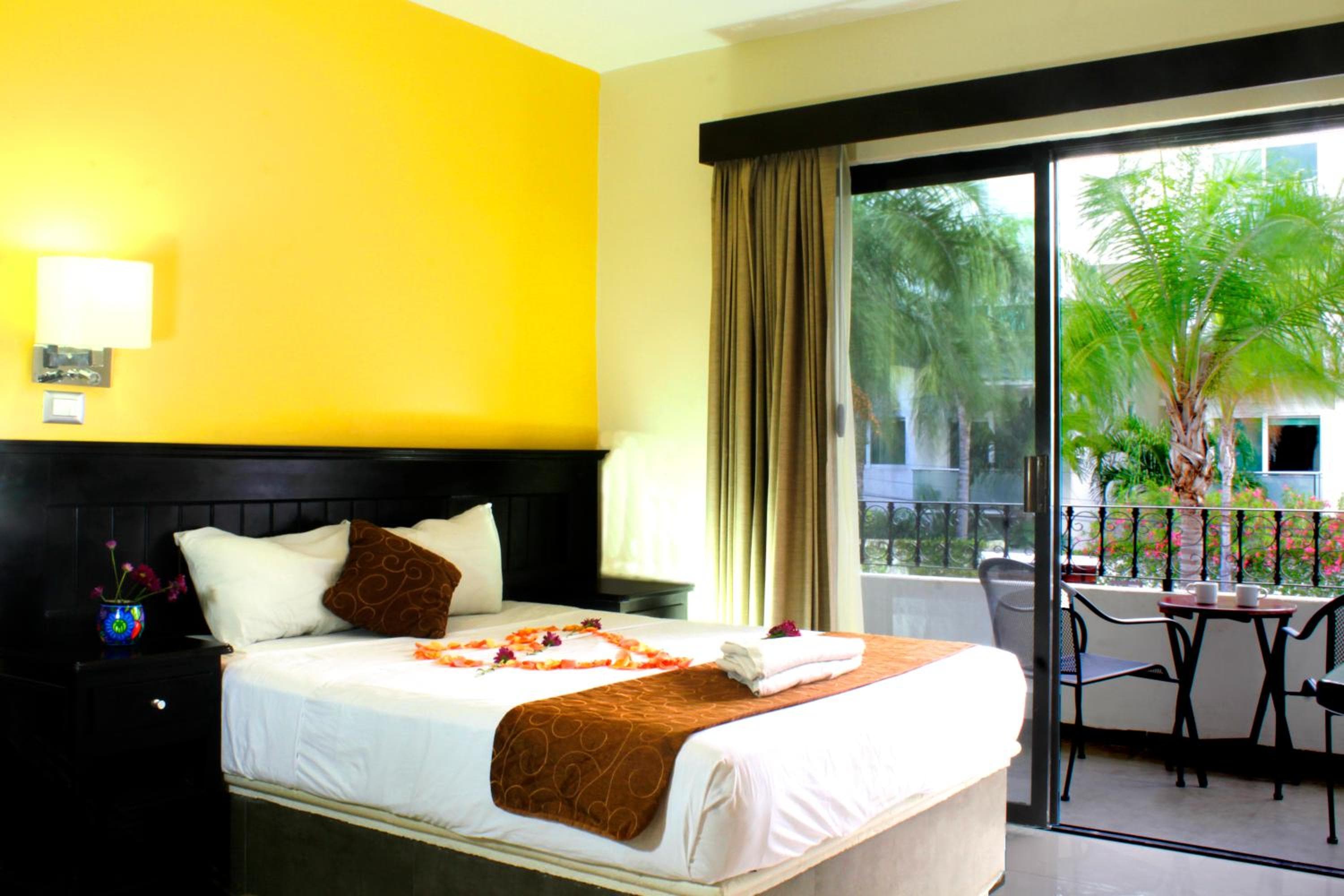 Hotel Nautilus — 11