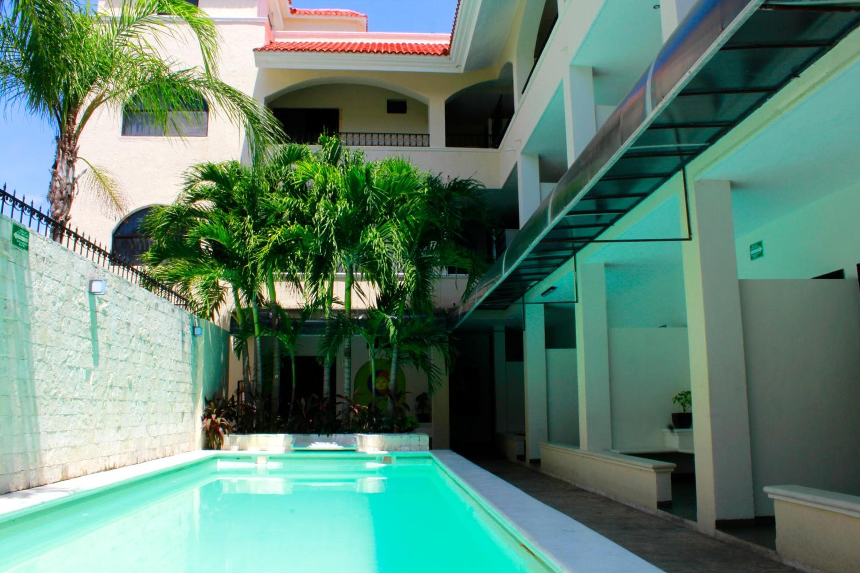 Hotel Nautilus — 6