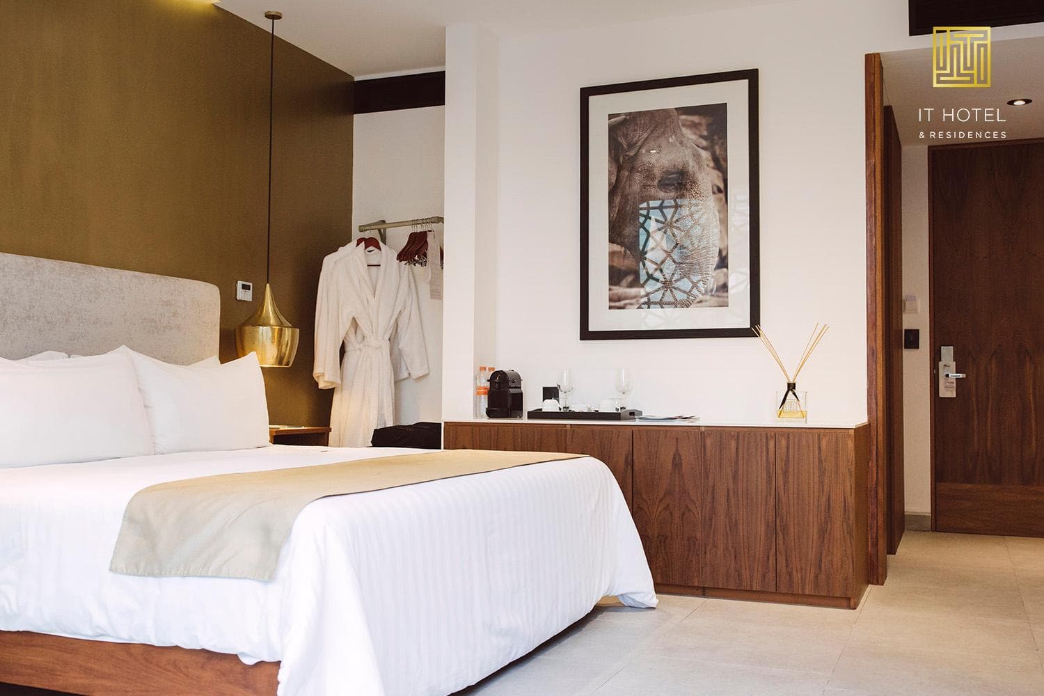 IT Boutique Hotel & Restaurant — 30