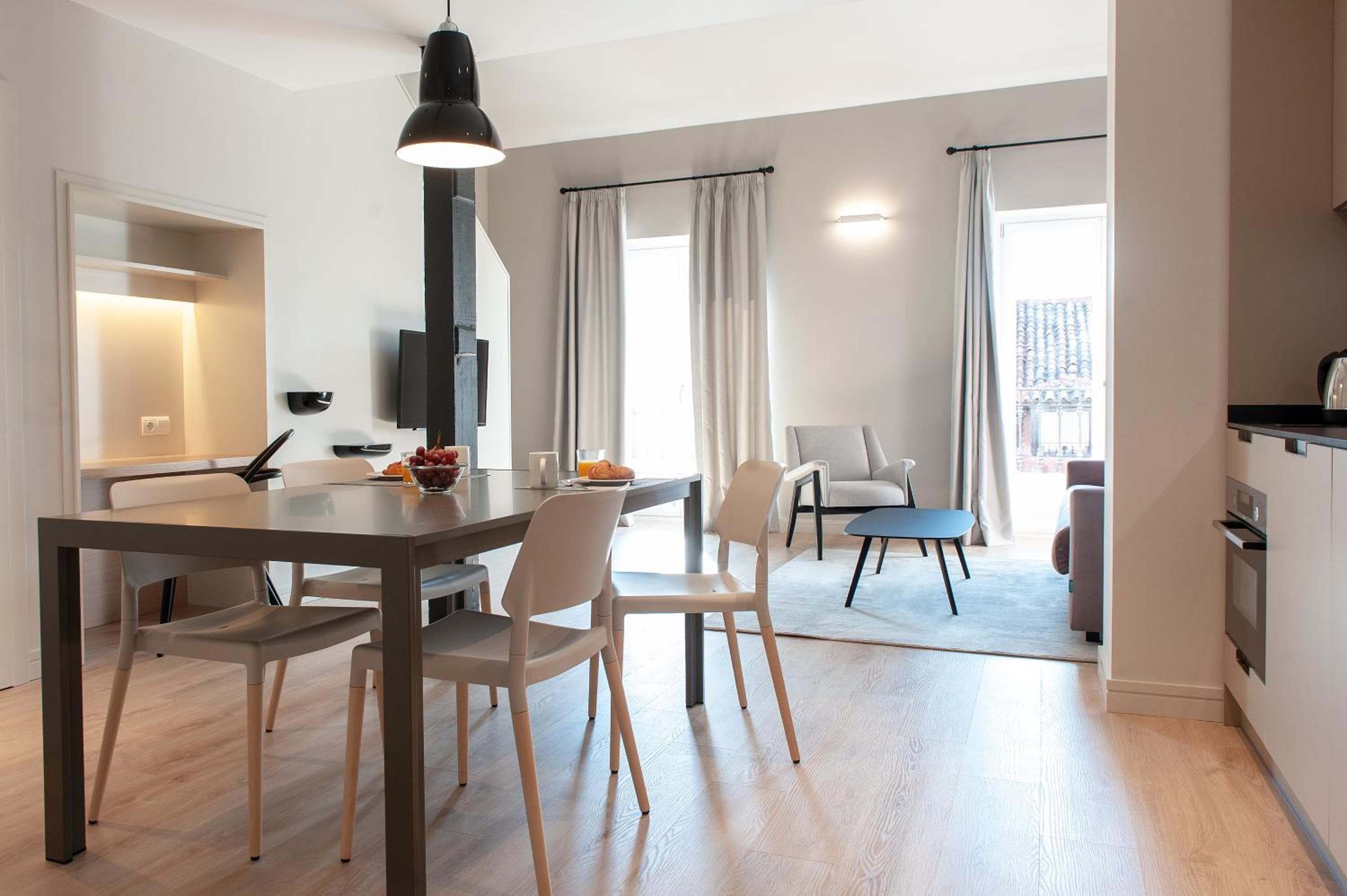 MH Apartments Central Madrid — 28