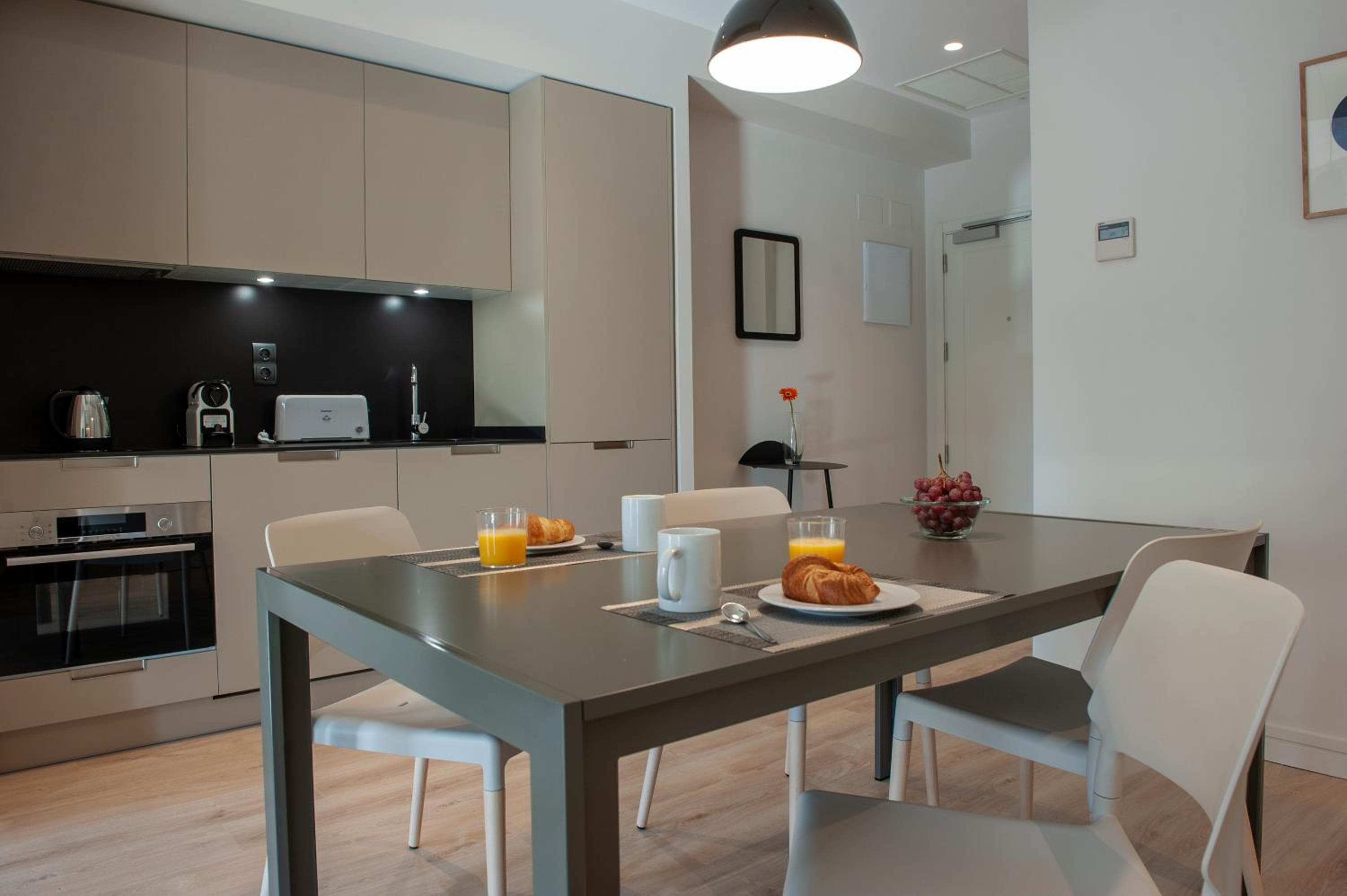 MH Apartamentos Centro de Madrid — 3