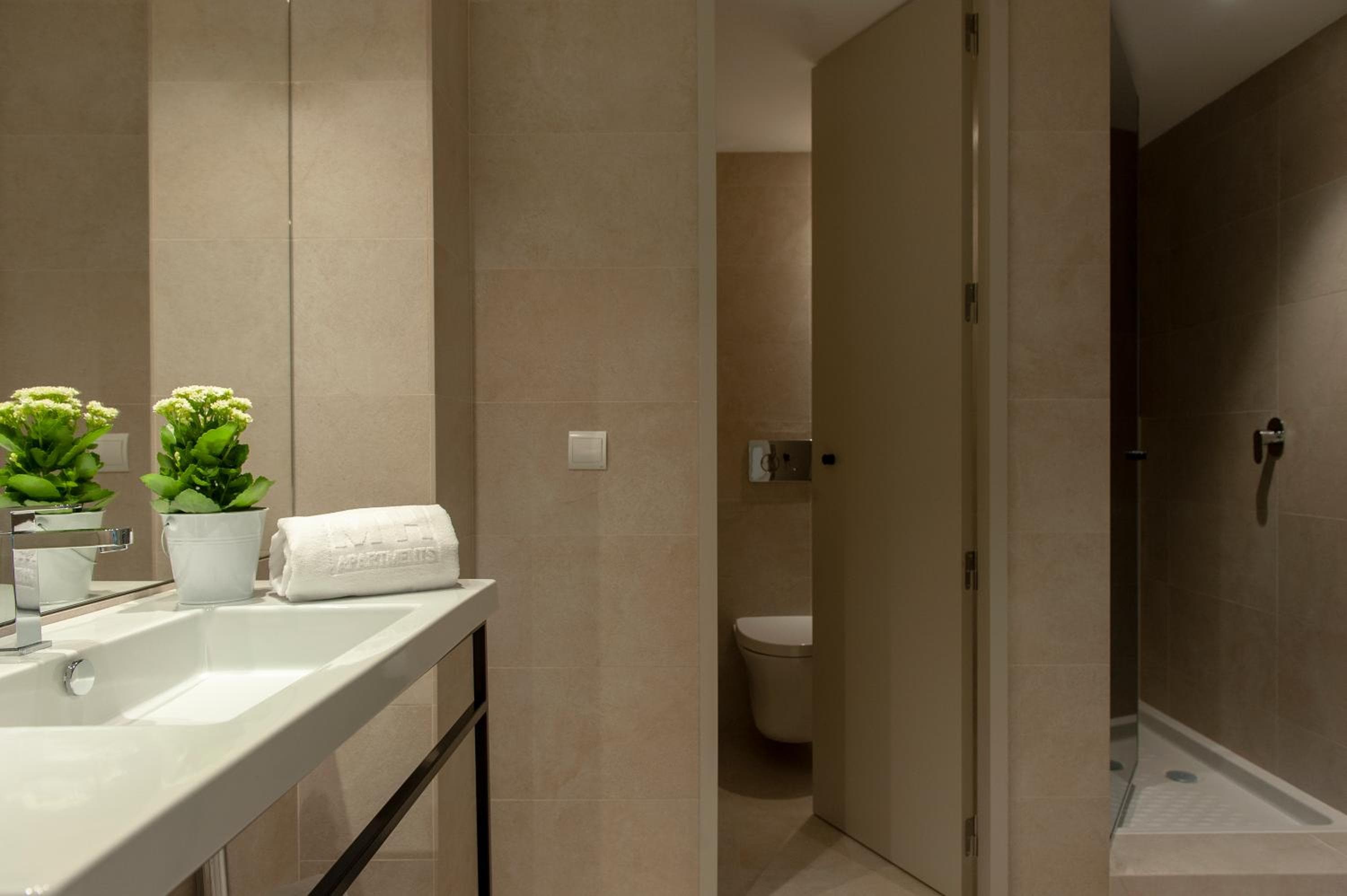 MH Apartamentos Centro de Madrid — 26