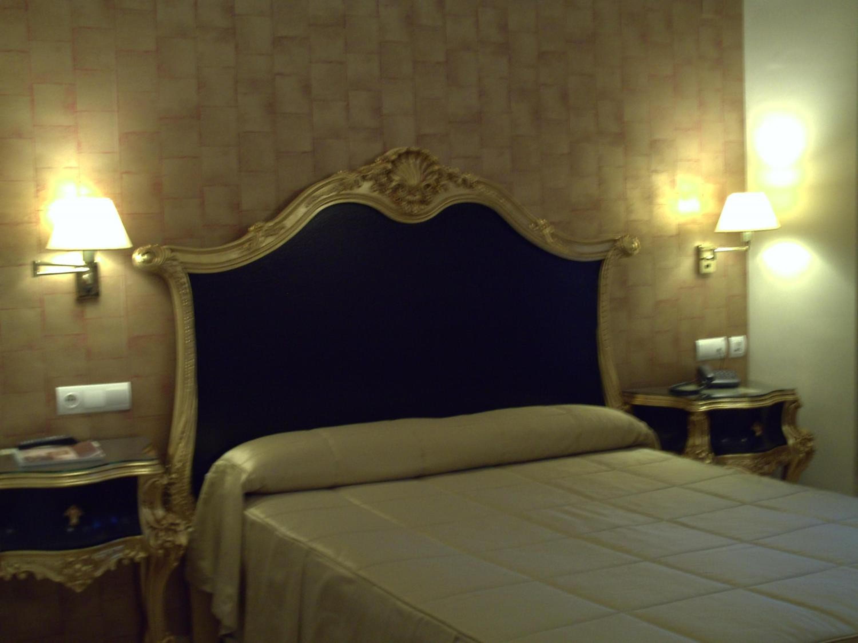Adriano Boutique Sevilla — 7