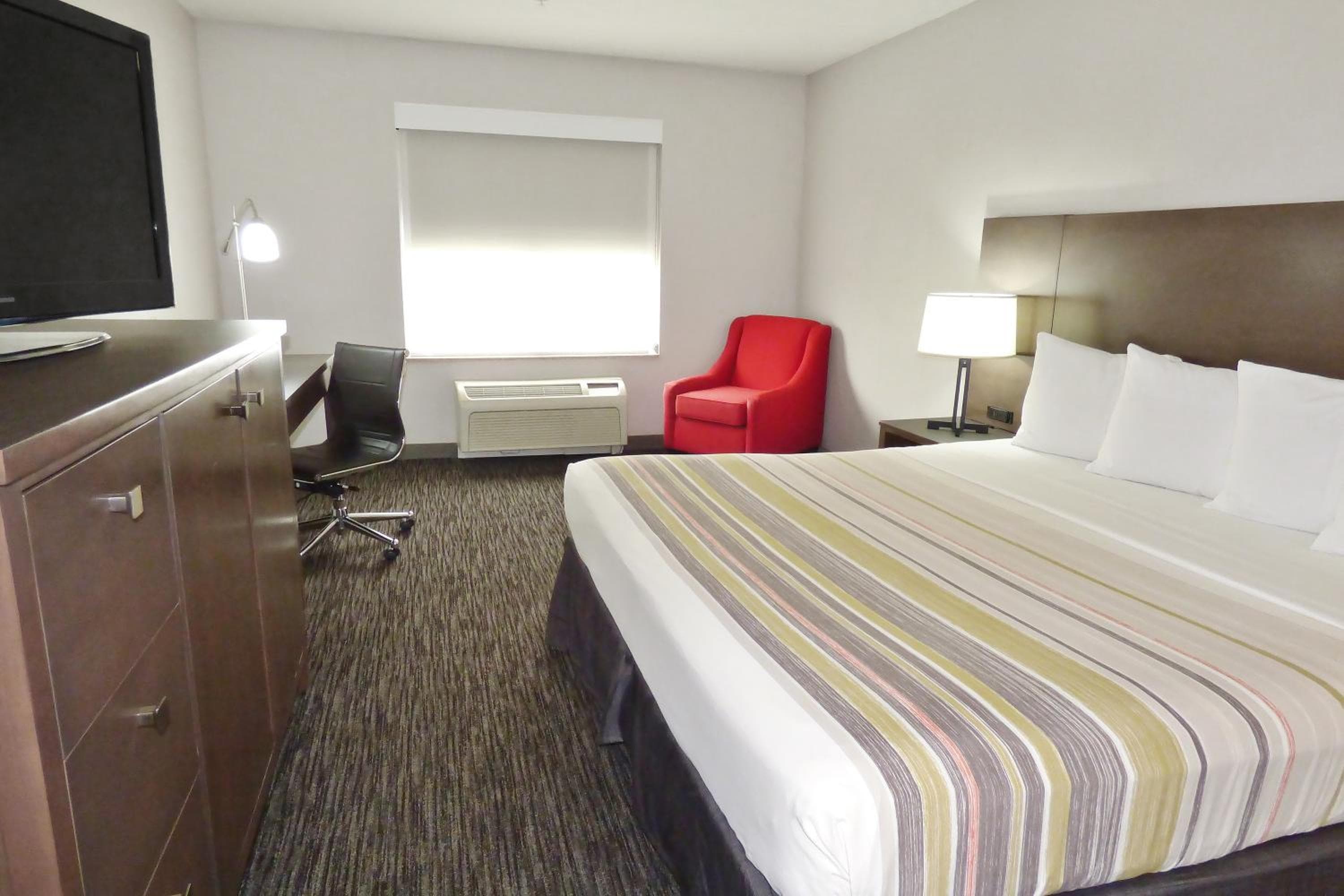 Country Inn & Suites by Radisson, Tampa-Brandon, FL — 17