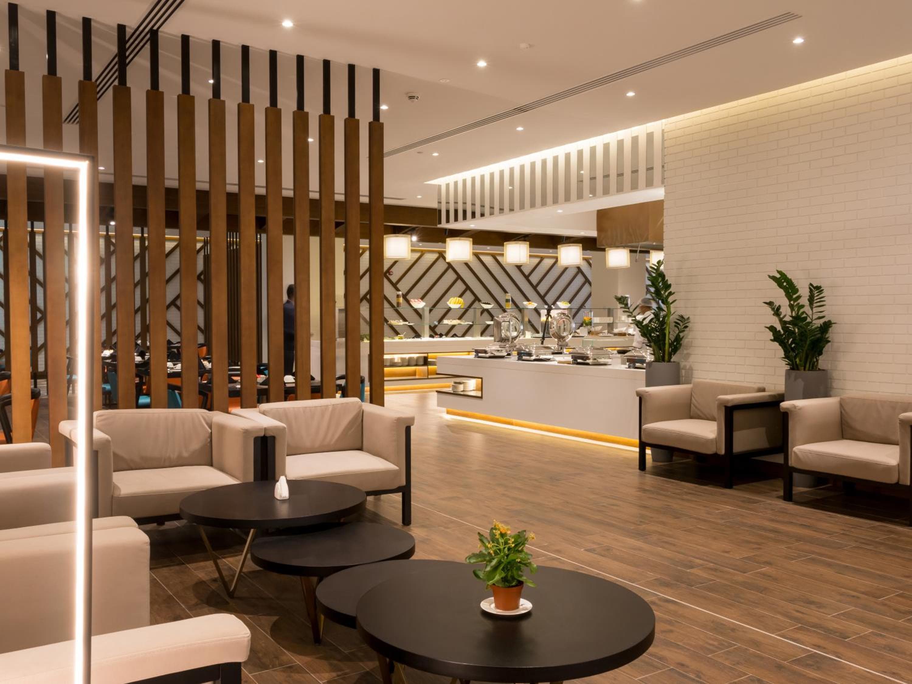 Flora Inn Hotel Dubai Airport — 2