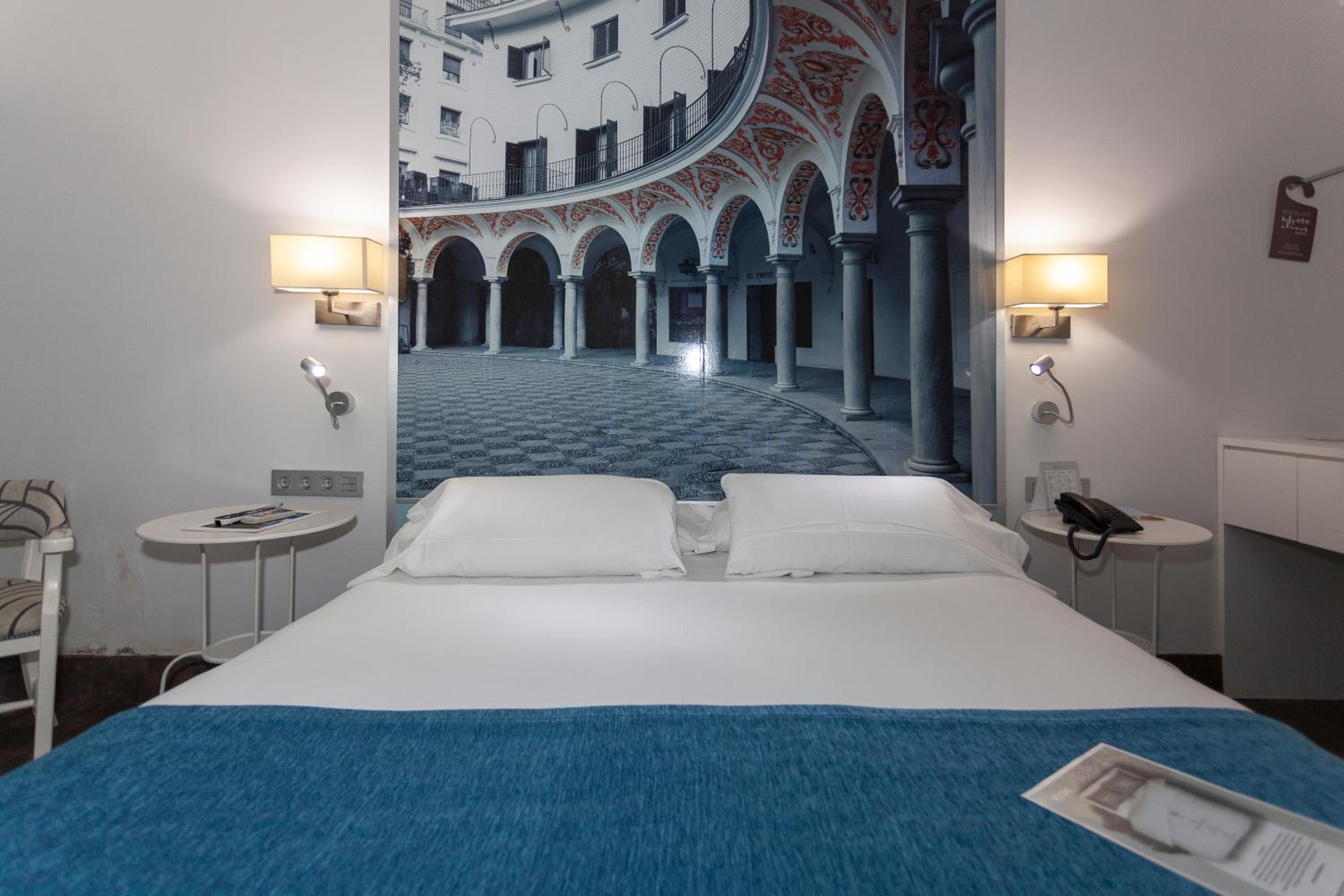 AACR Hotel Monteolivos — 6
