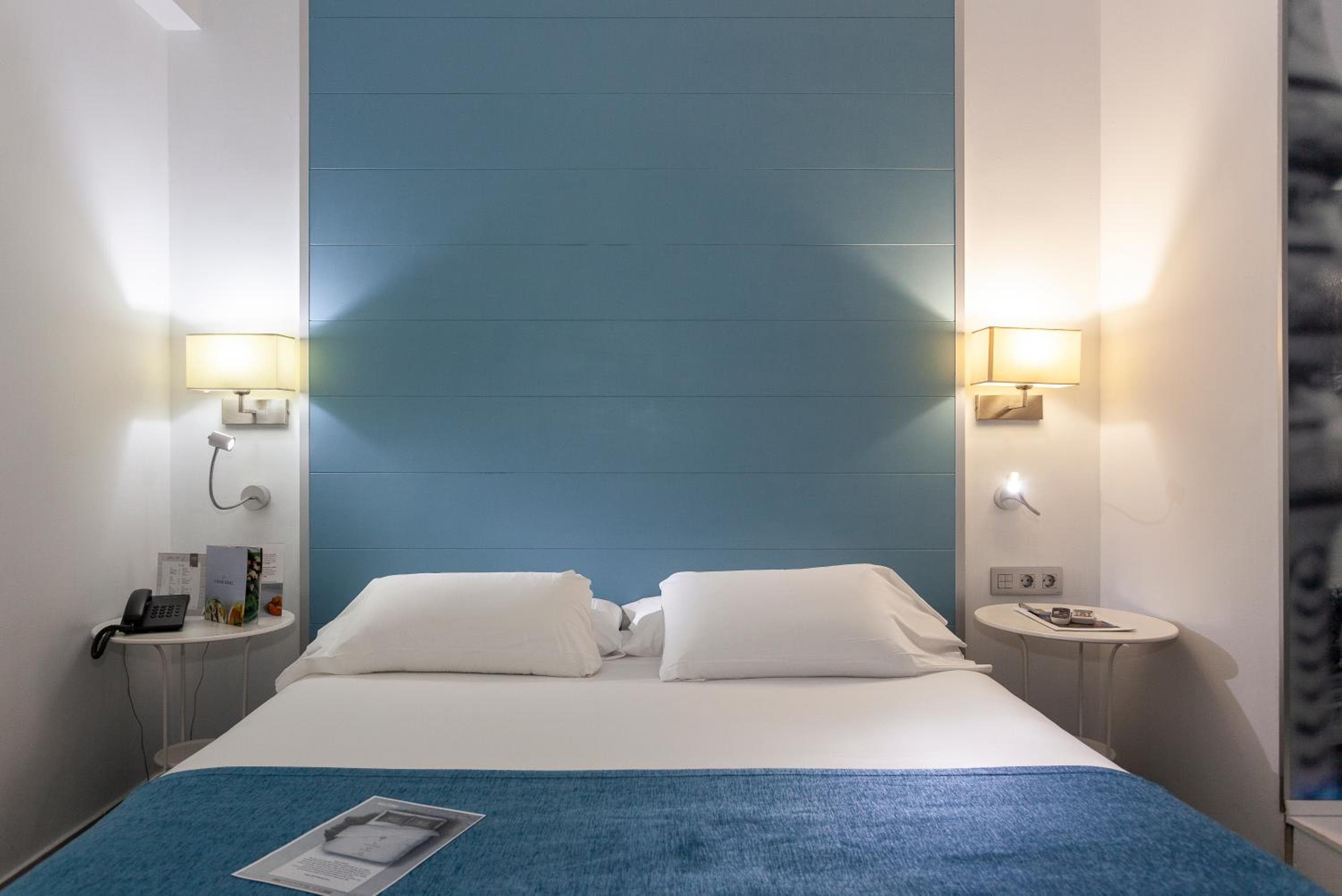 AACR Hotel Monteolivos — 8