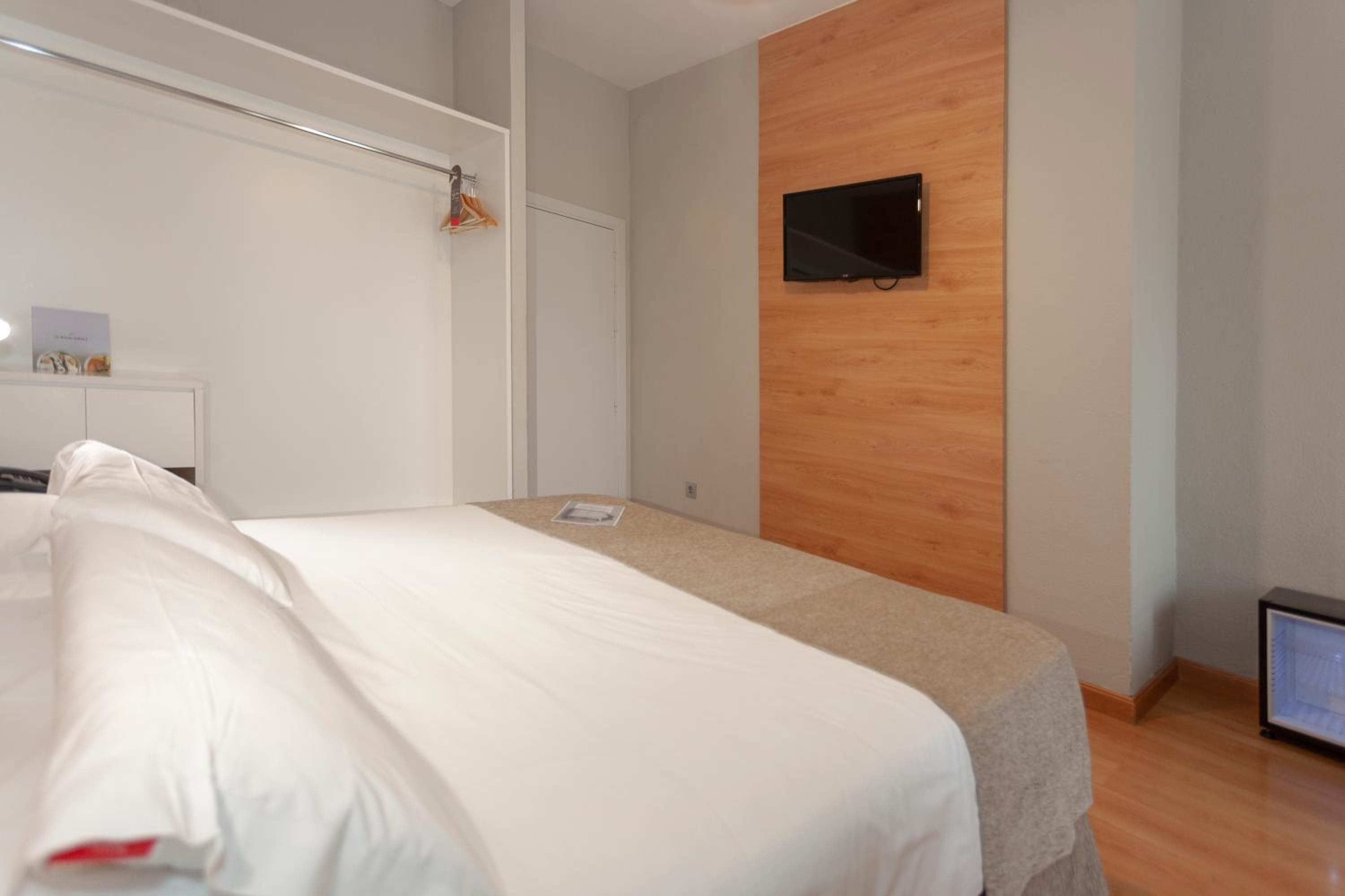 AACR Hotel Monteolivos — 17