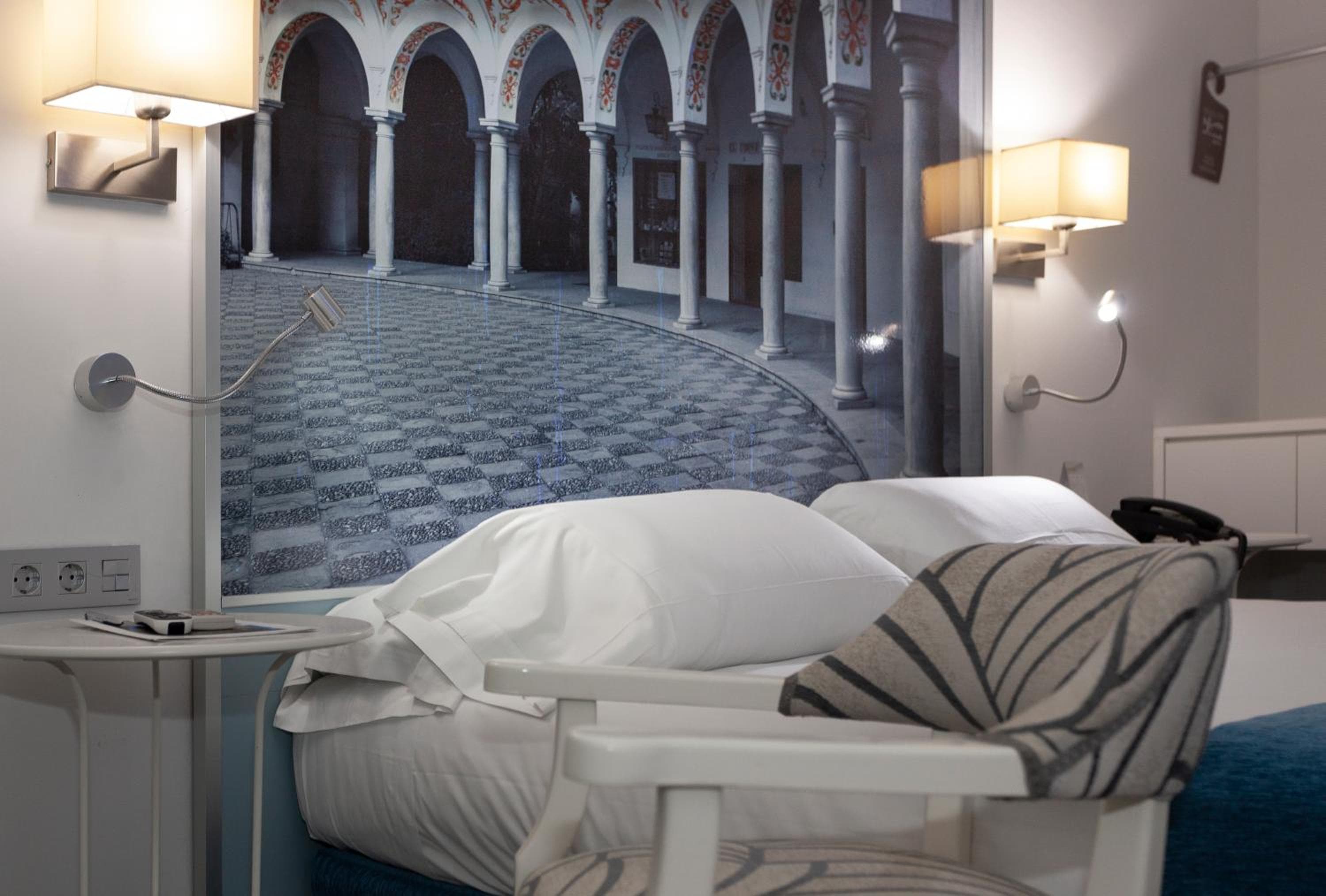 AACR Hotel Monteolivos — 7