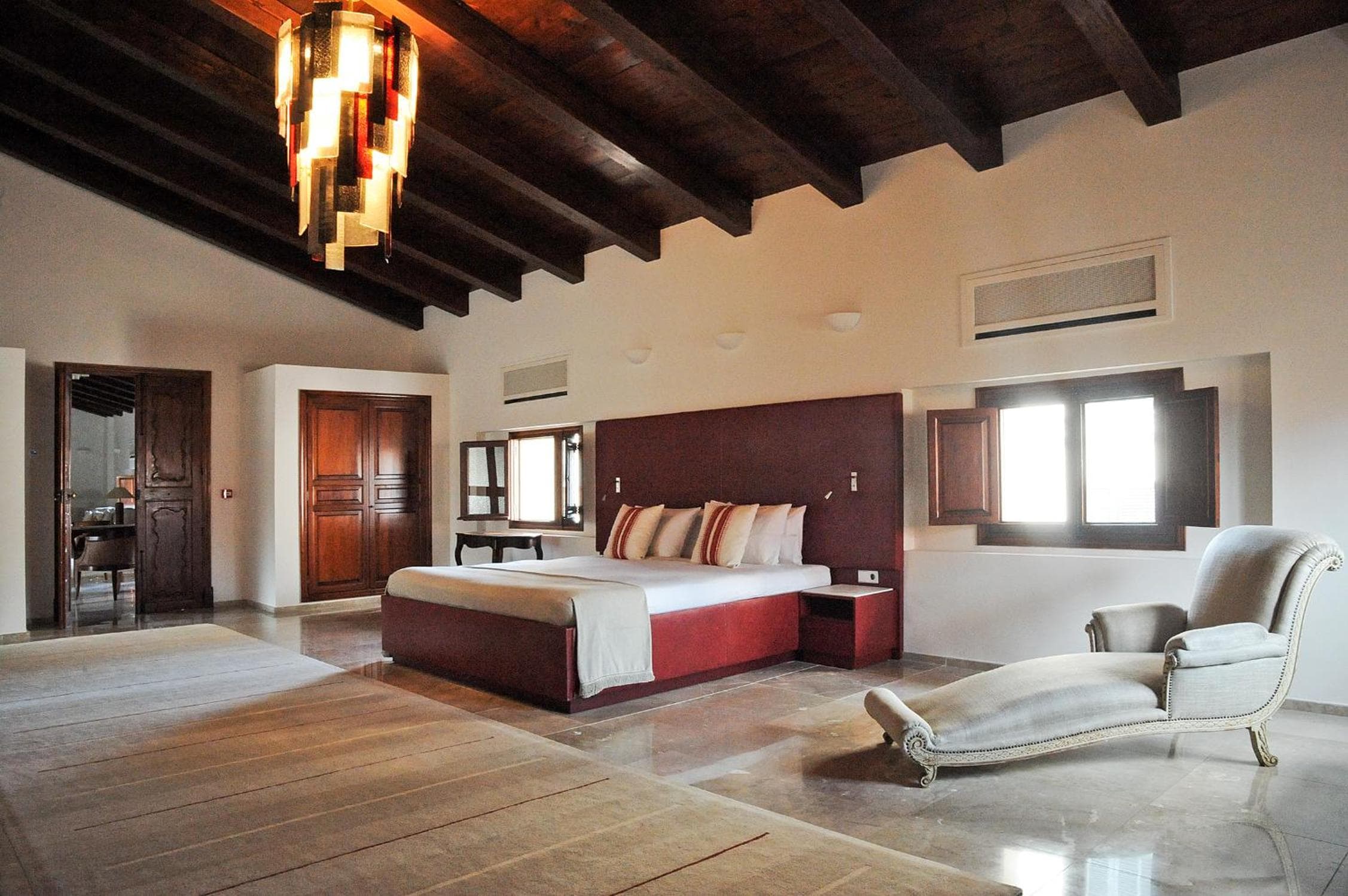 Palacio Can Marqués by Puro — 13