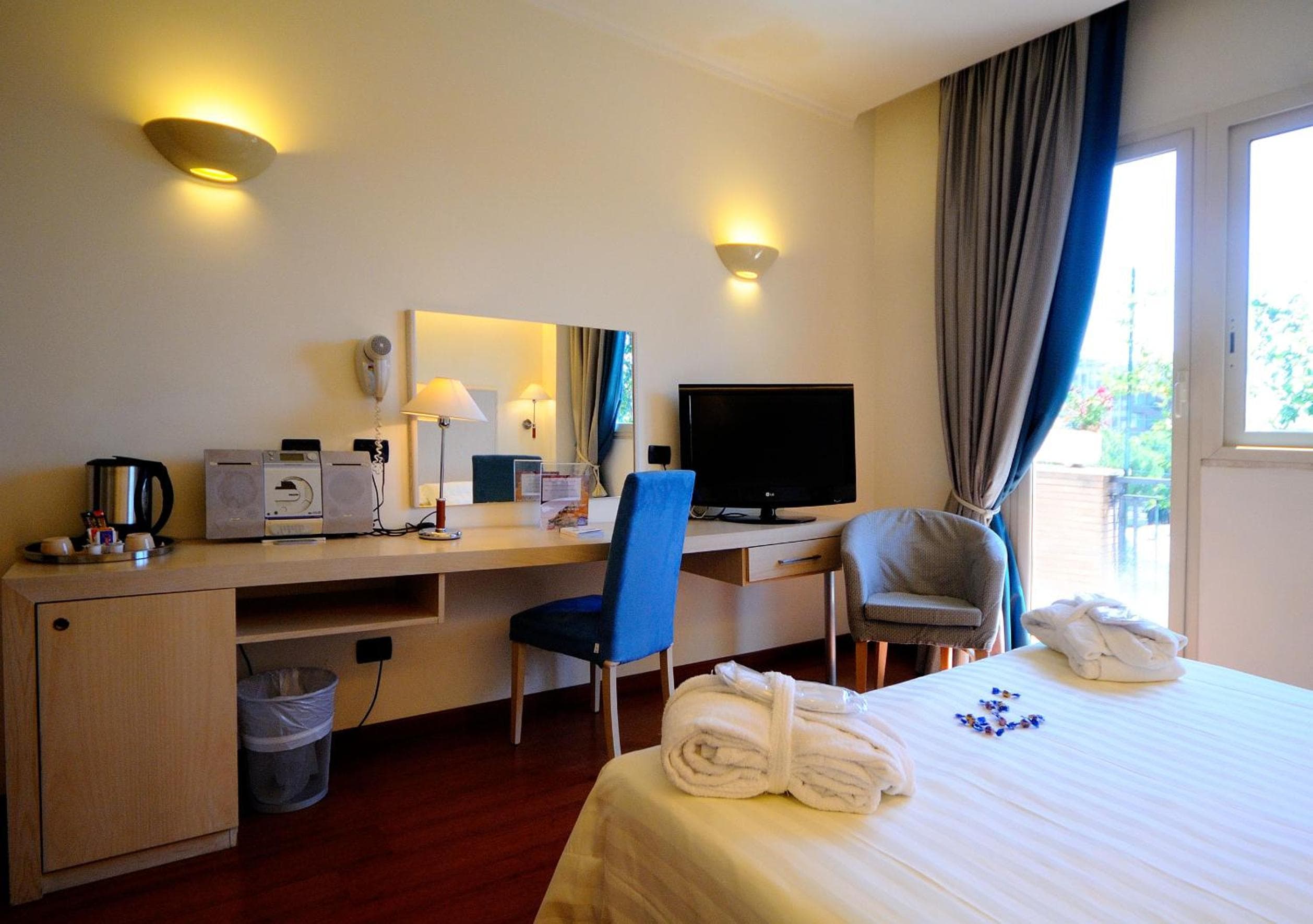 Best Western Plus Hotel Globus — 9