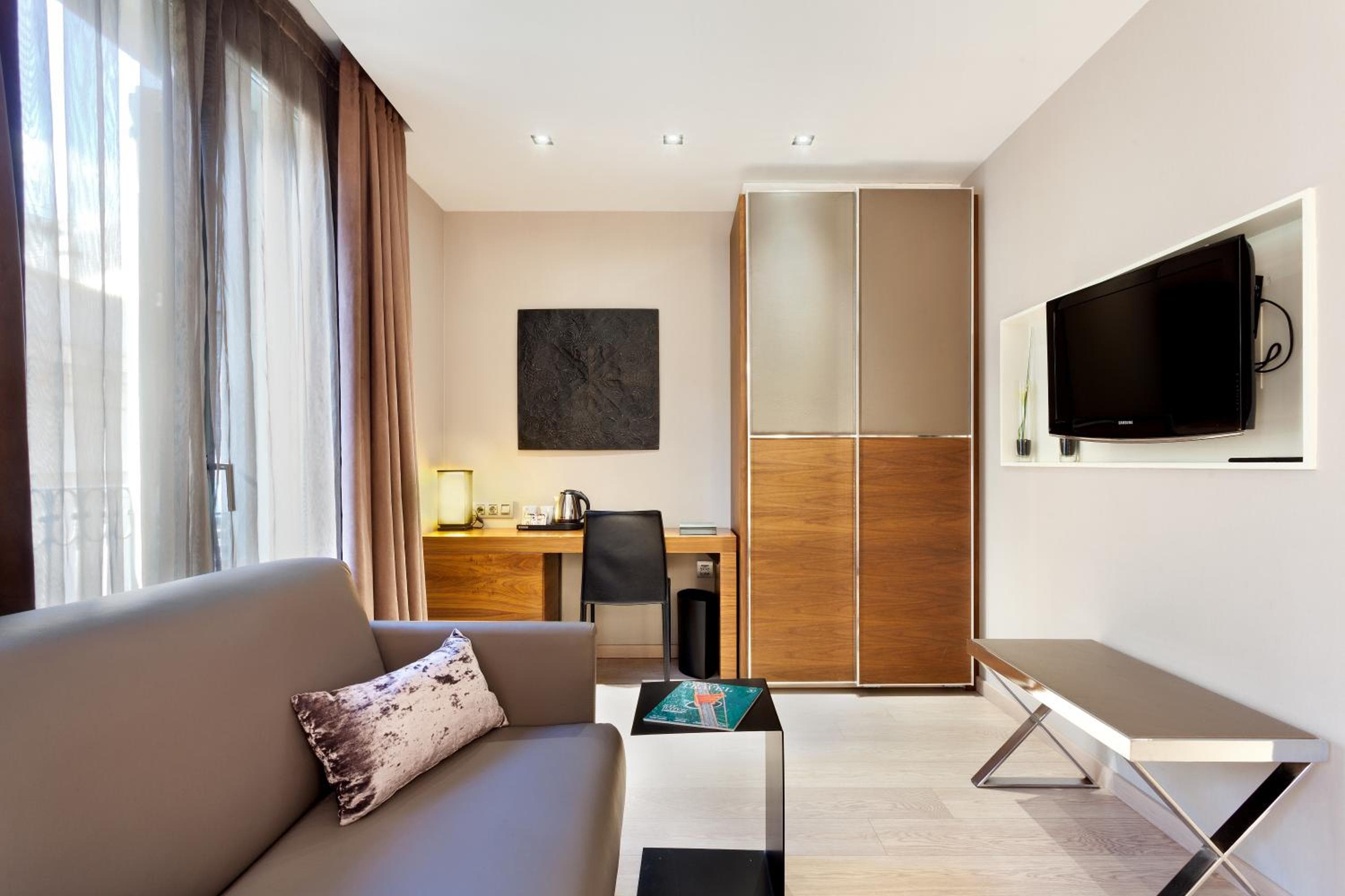Hotel Spanien Ramblas — 5