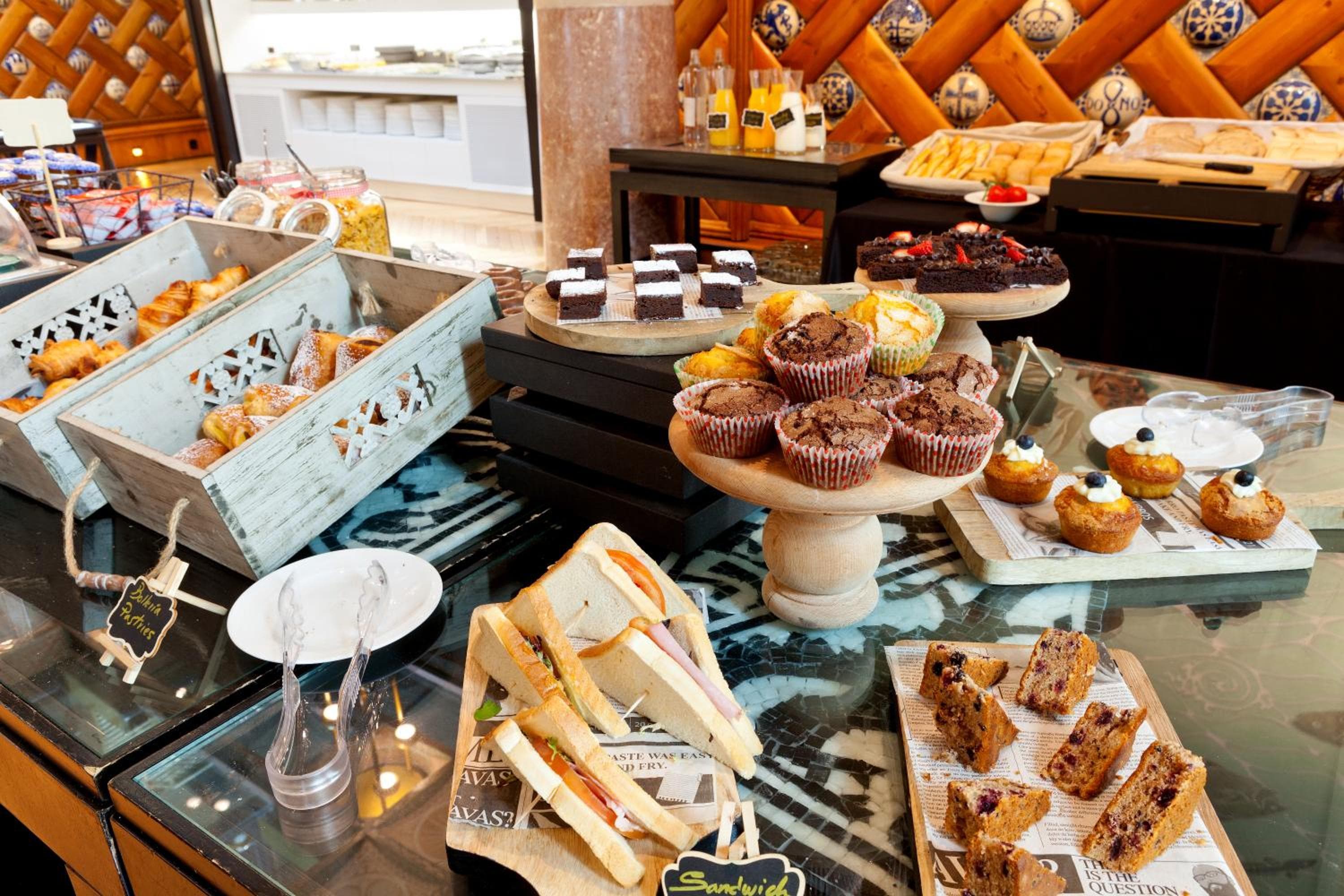 Hotel Spanien Ramblas — 14