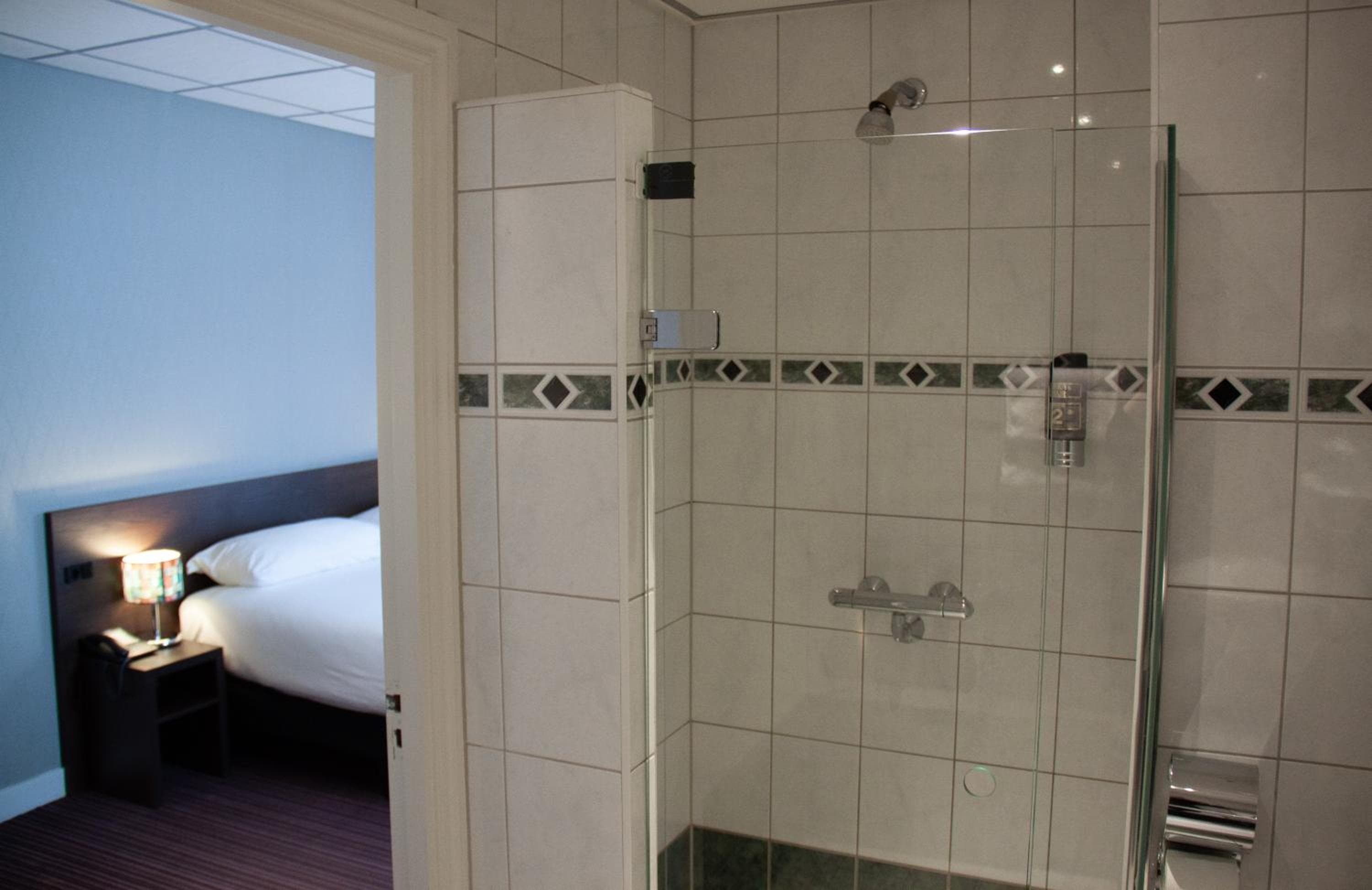 Hotel Luxer — 26