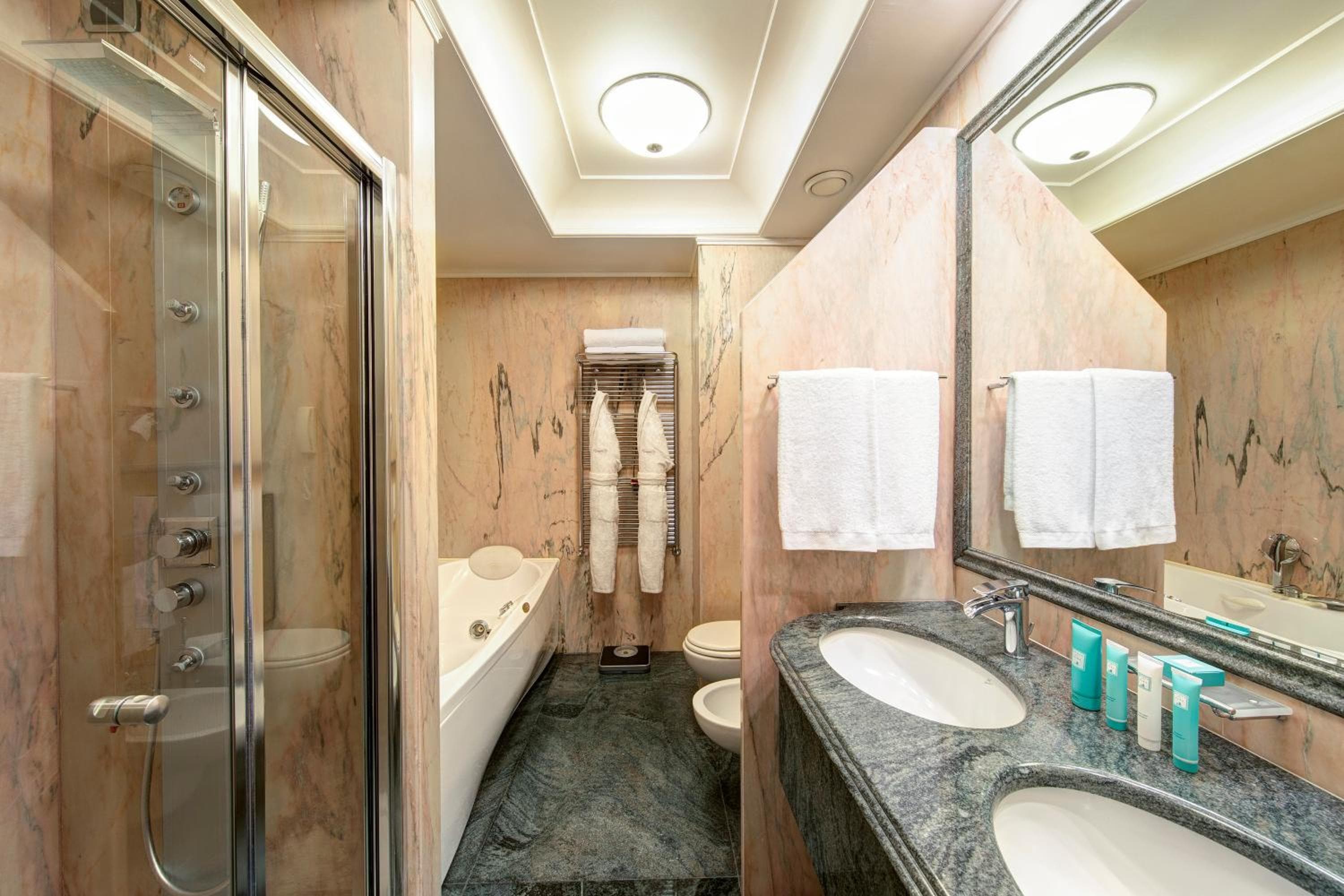 Hotel Capitol Milano — 17