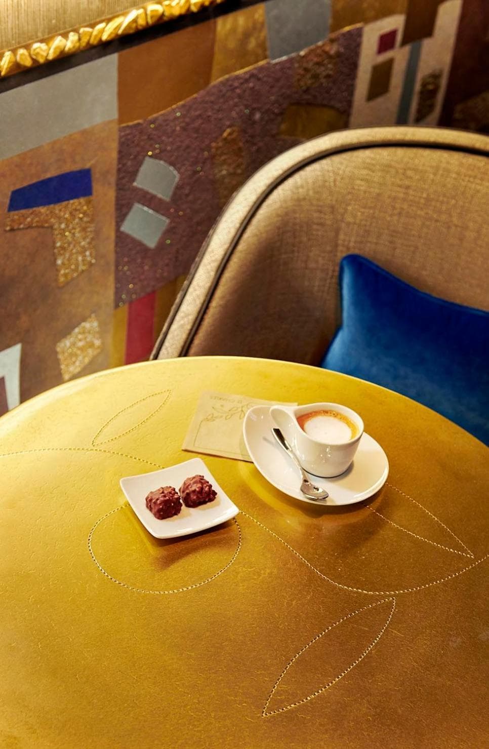Le Burgundy Paris — 17