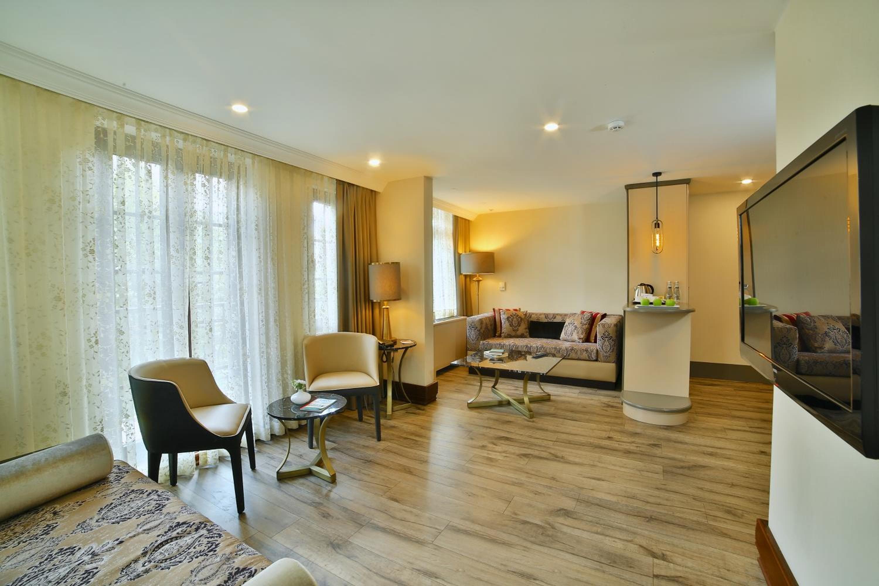 Konak Hotel Taksim — 6