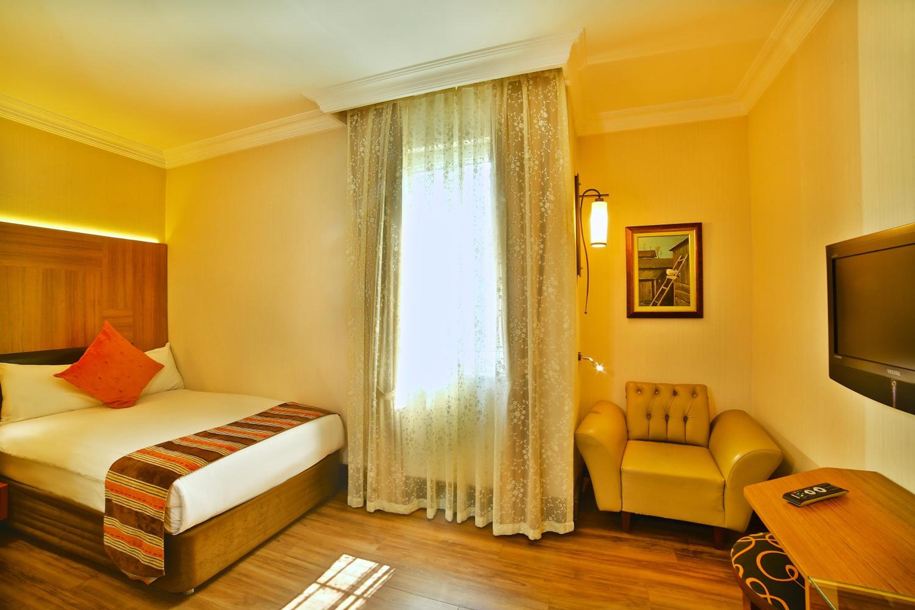 Konak Hotel Taksim — 30