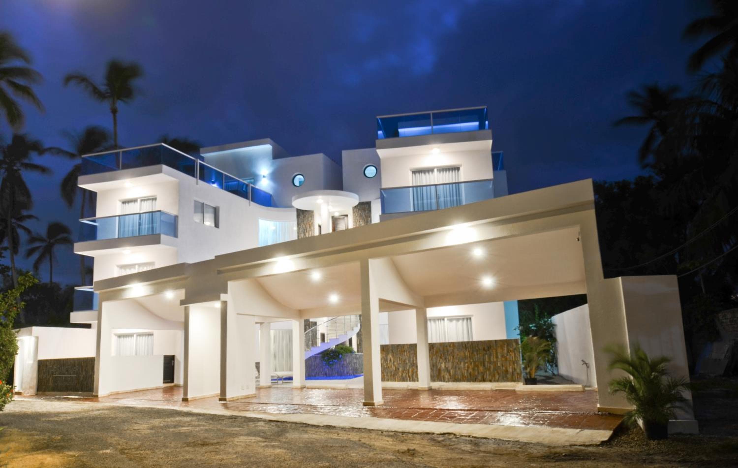 The Sanctuary @ Los Corales — 18