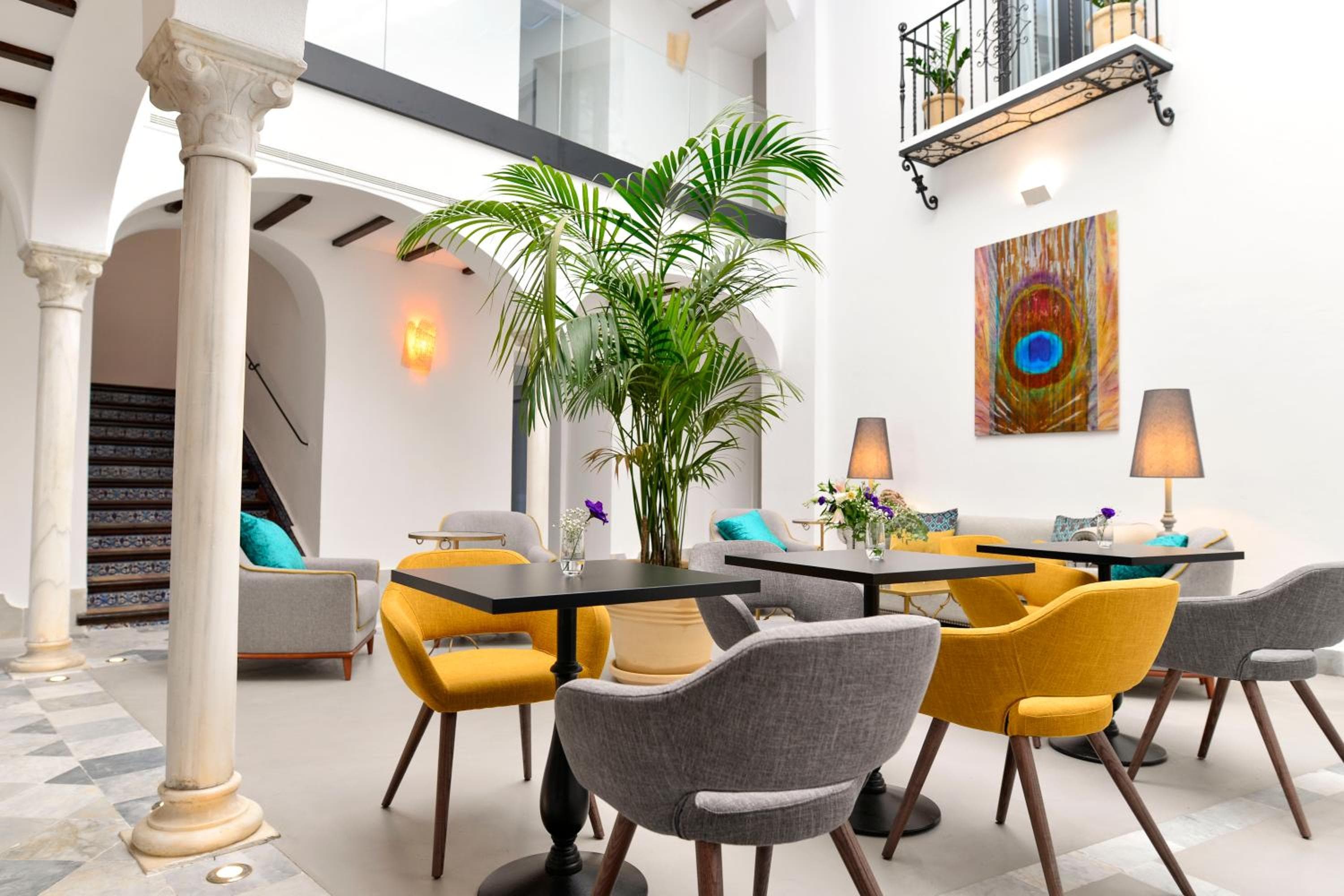 Hotel Legado Alcazar — 16