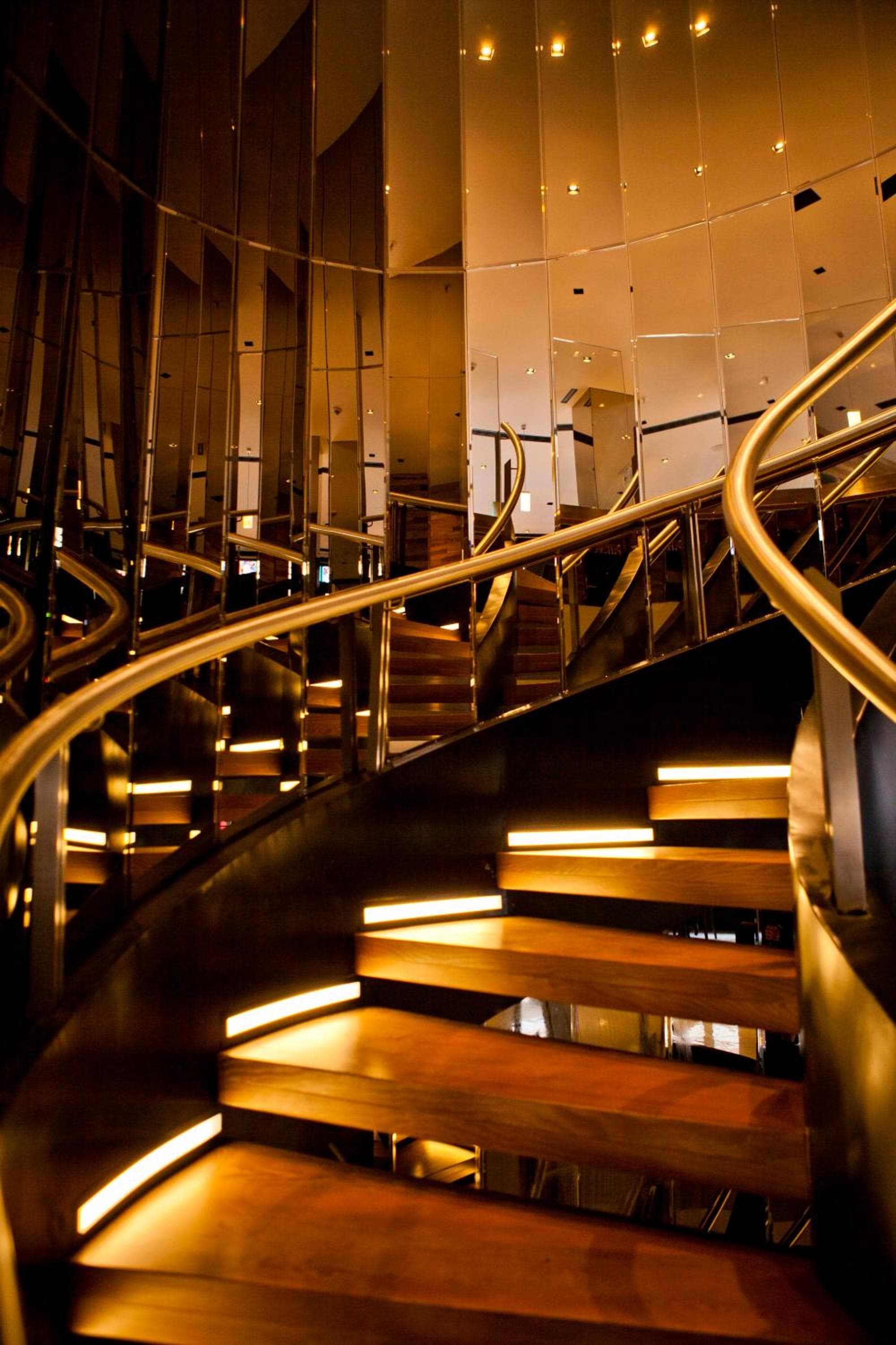 Lasagrada Hotel Istanbul --> Hotel Lasagrada Istanbul — 17