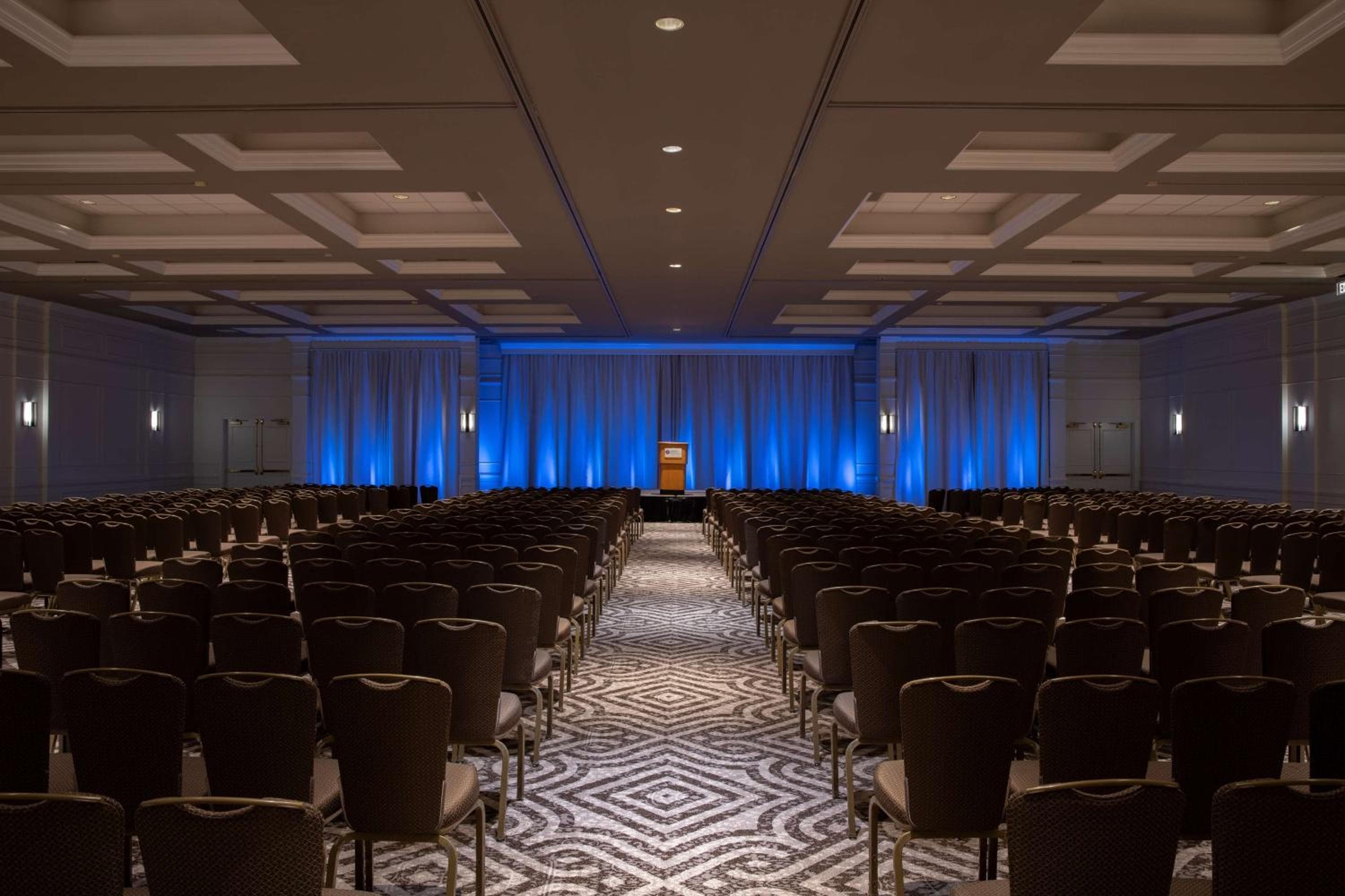 Hyatt Regency Orlando International Airport Hotel — 10