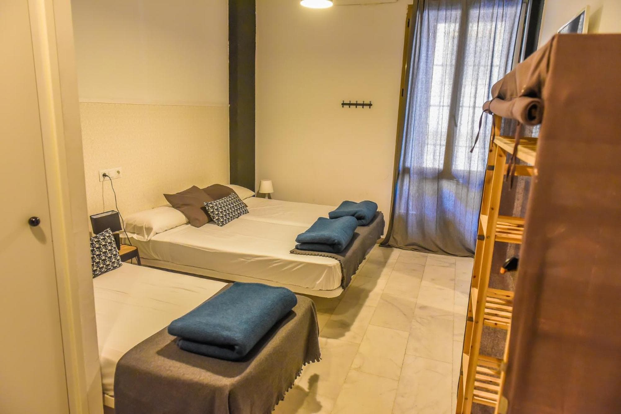 Feel Hostels Soho Malaga — 16