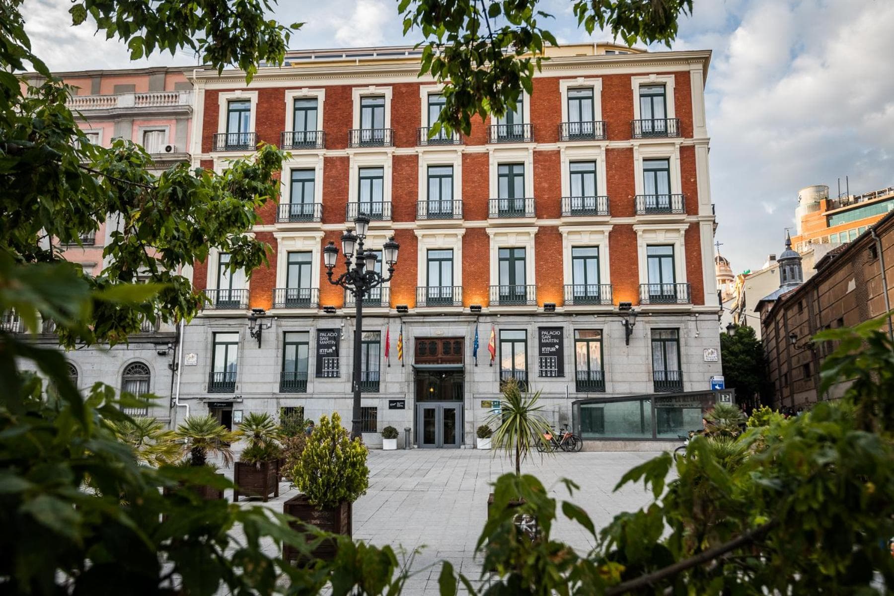 Intur Palacio San Martin — 1