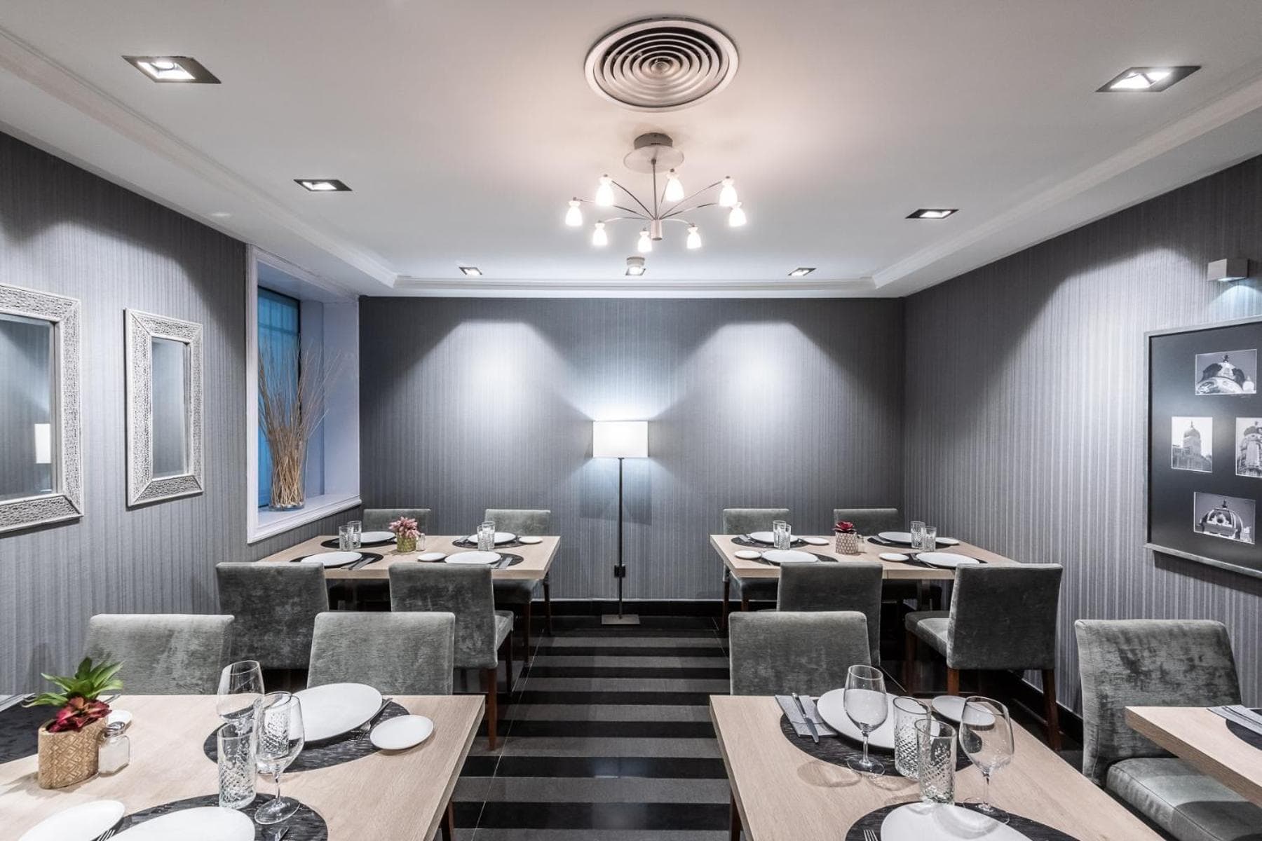 Intur Palacio San Martin — 16